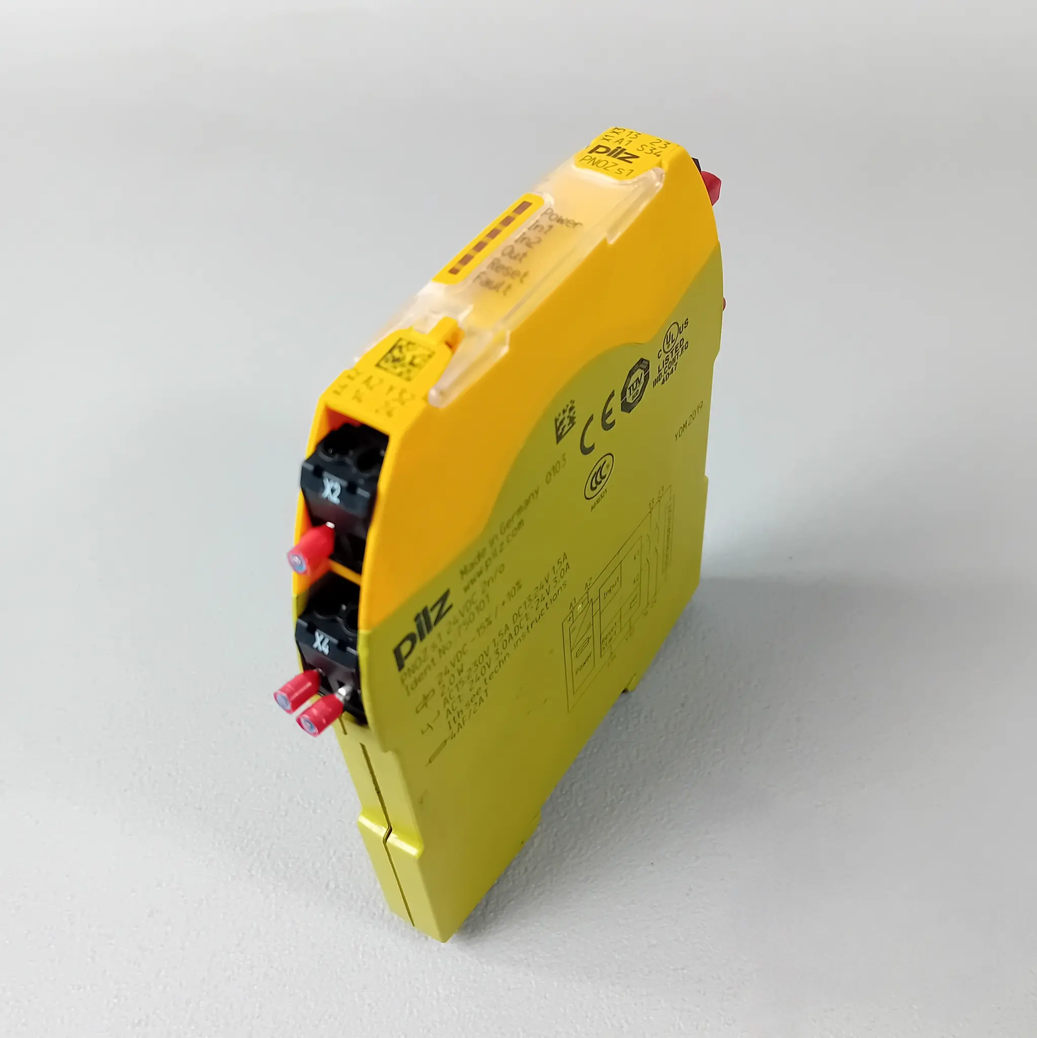 Produktfoto 1 von Pilz 750101 PNOZ s1 24VDC 2n/o