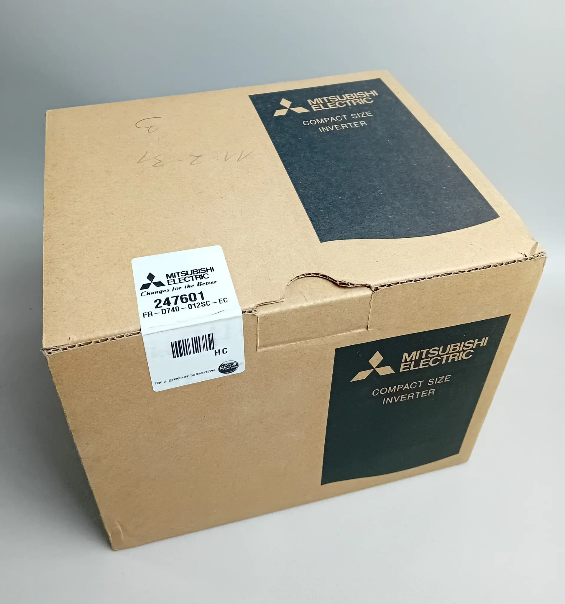 Produktfoto 1 von Mitsubishi FR-D740-012SC-EC D700-SC NEU OVP