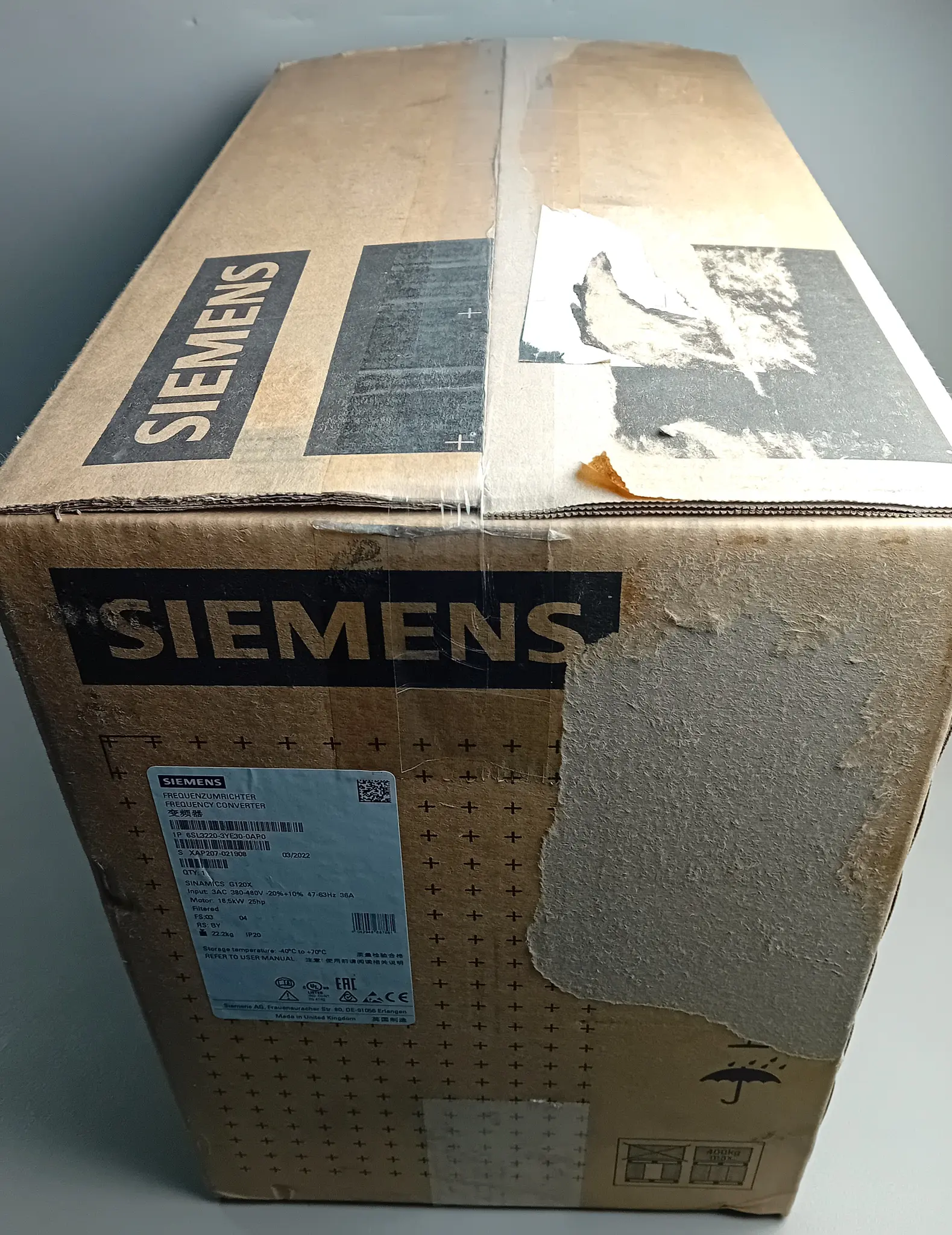 Produktfoto 1 von Siemens 6SL3220-3YE30-0AP0 Frequenzumrichter NEU OVP