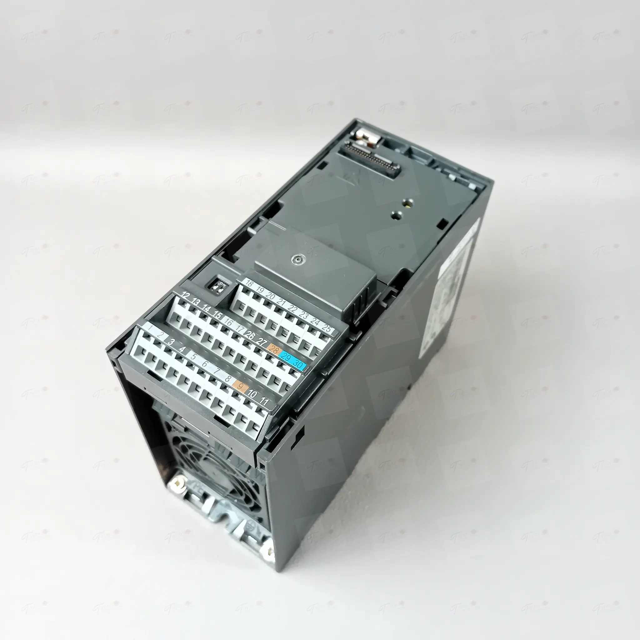 Produktfoto 1 von Siemens 6SE6440-2UD21-1AA1 Micromaster ohne Abdeckung