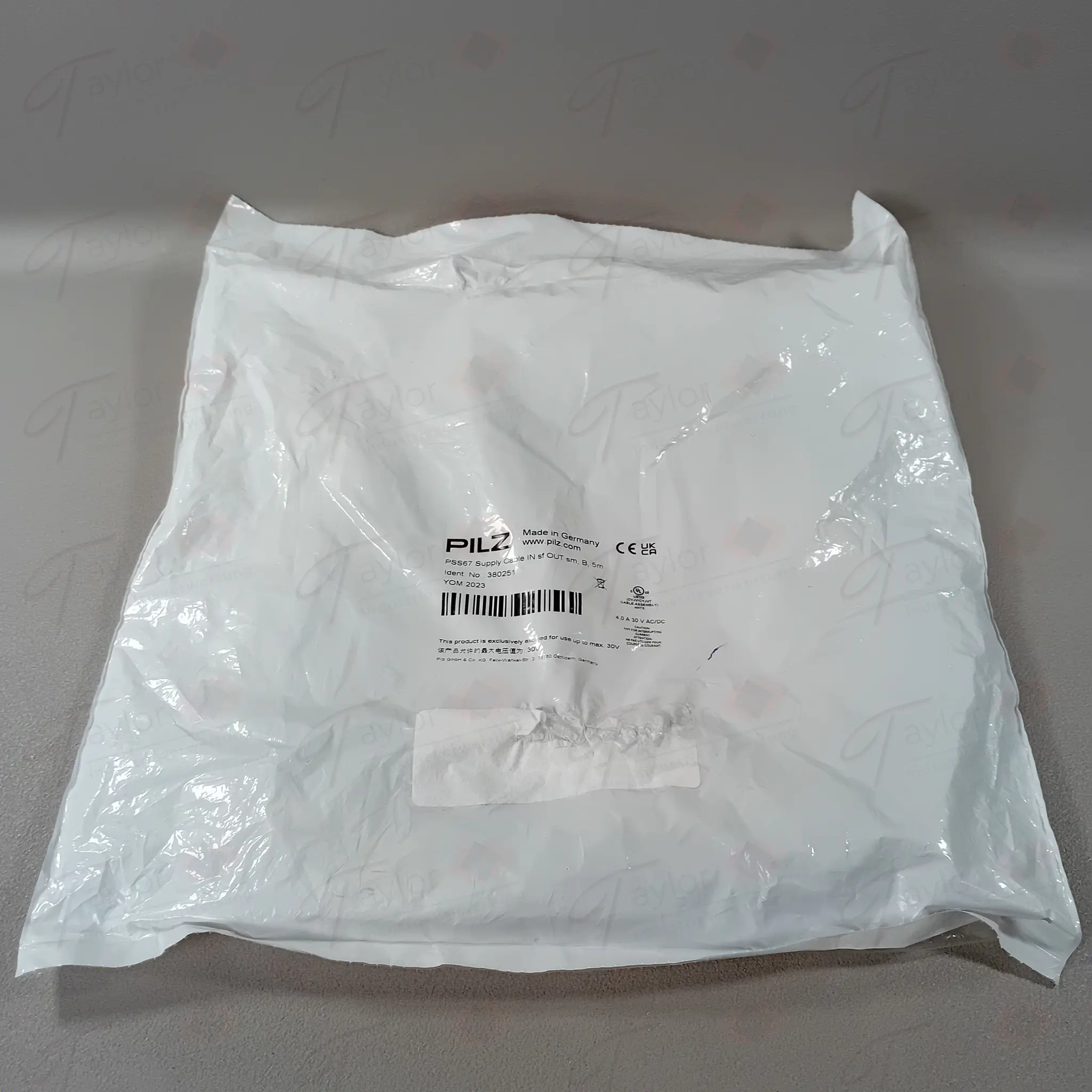 Produktfoto 1 von Pilz 380251 PSS67 Supply Cable IN sf OUT sm, B, 5m NEU OVP