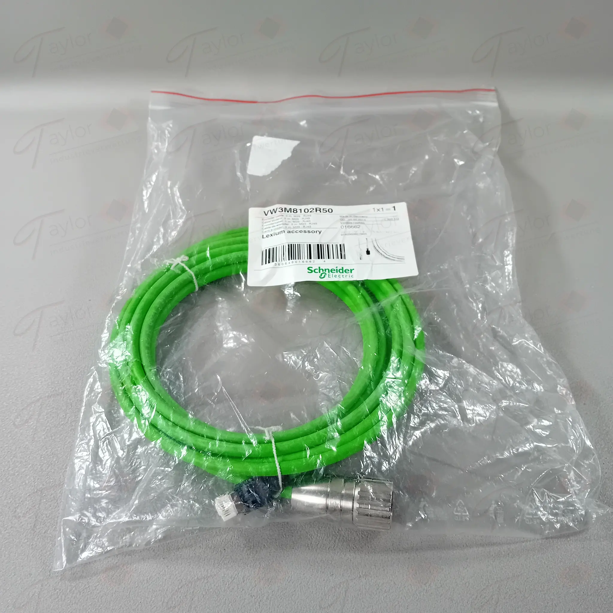 Produktfoto 1 von Schneider Encoder Cable 5m VW3M8102R50 NEU OVP