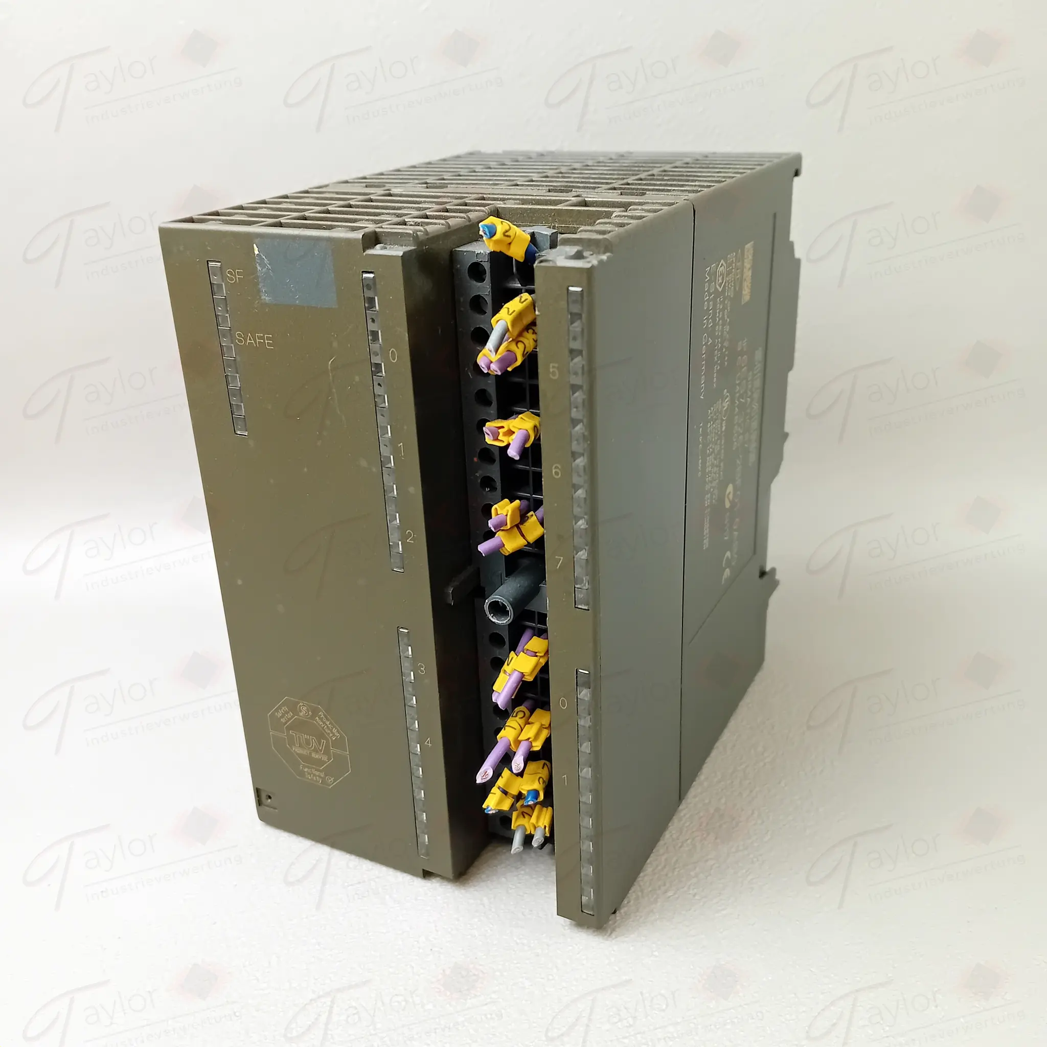 Produktfoto 1 von Siemens 6ES7 326-2BF01-0AB0 / 6ES7326-2BF01-0AB0 ohne Klappe