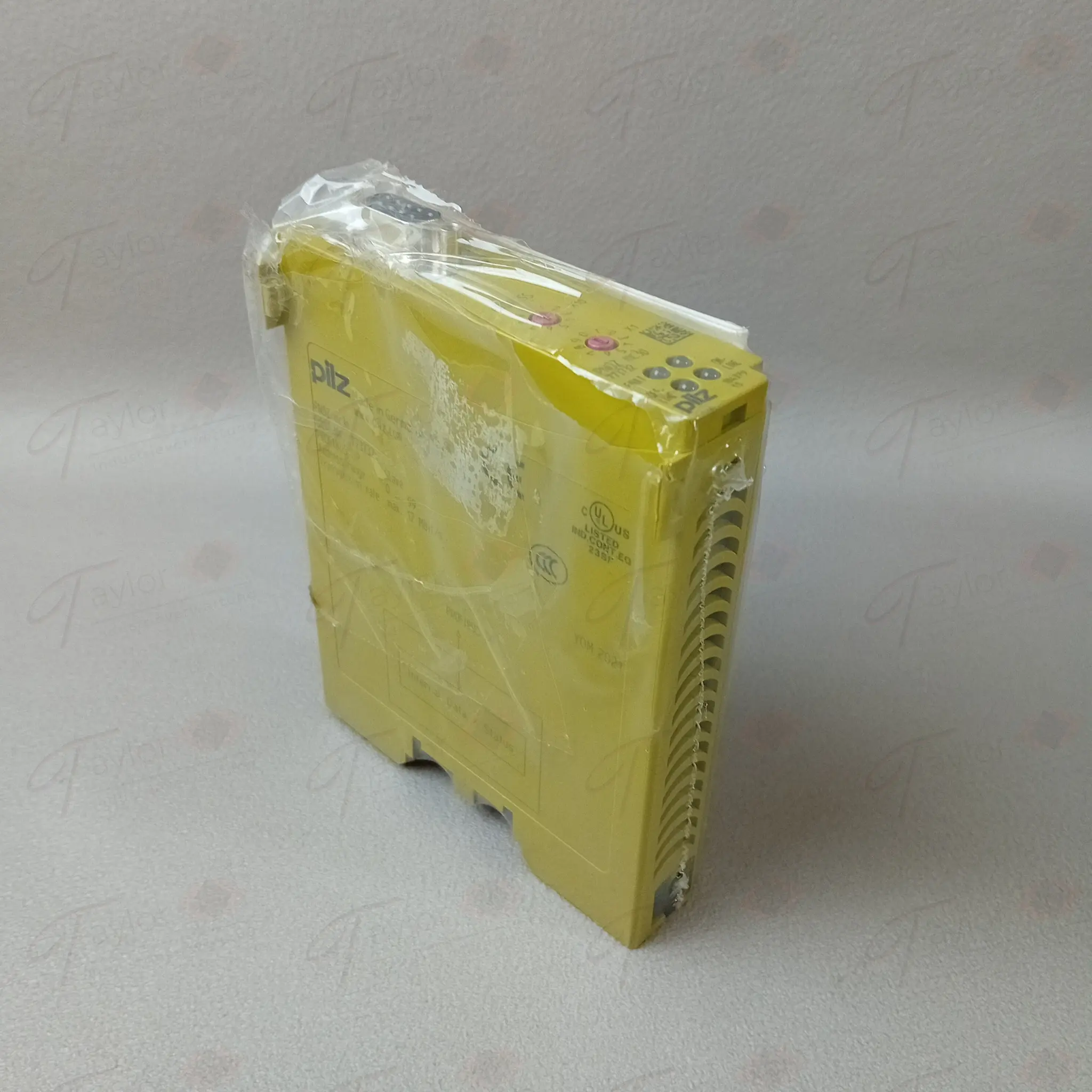 Produktfoto 1 von Pilz 773732 PNOZ mc3p NEU OVP