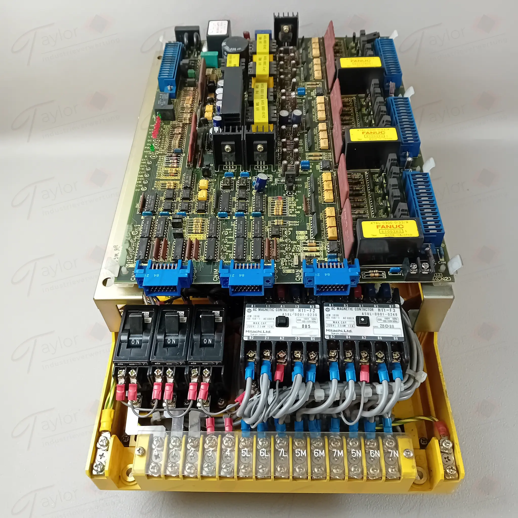 Produktfoto 1 von Fanuc A06B-6058-H322 3-Achsen-AC-Servoverstärkermodul