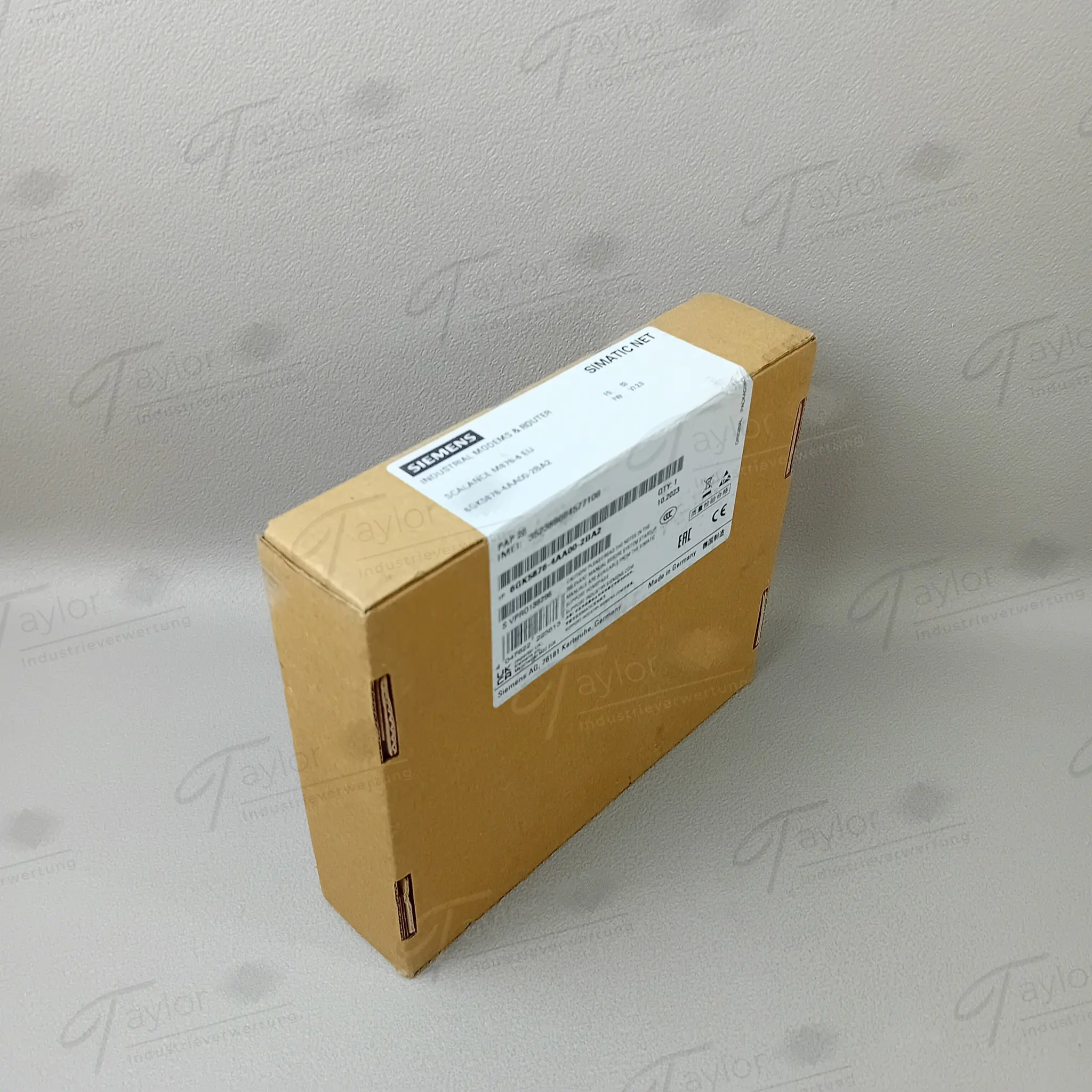 Produktfoto 1 von Siemens 6GK5876-4AA00-2BA2 versiegelt