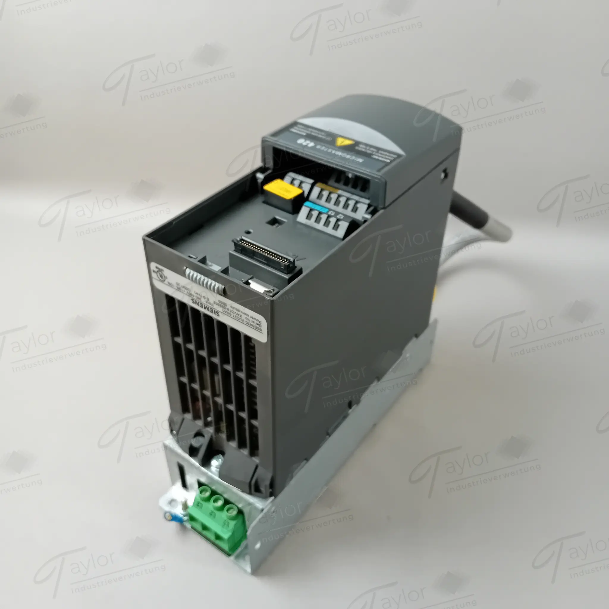 Produktfoto 1 von Siemens 6SE6420-2UD21-5AA1