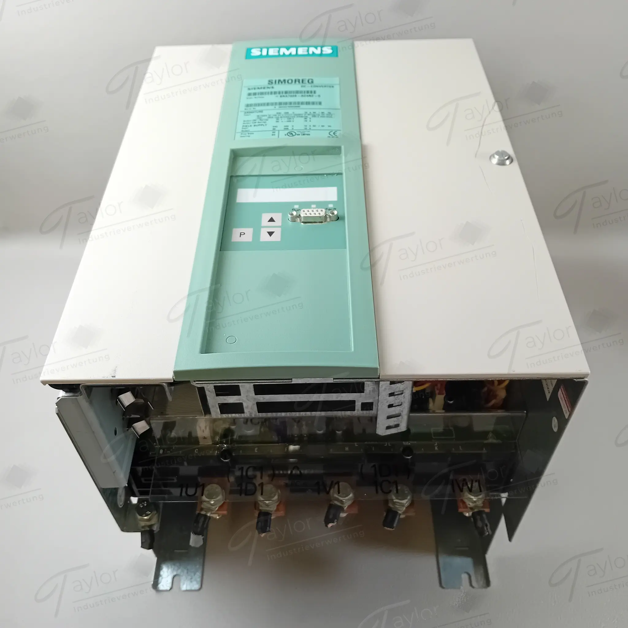 Produktfoto 1 von Siemens 6RA7028-6DV62-0 Bruchstelle am Deckel