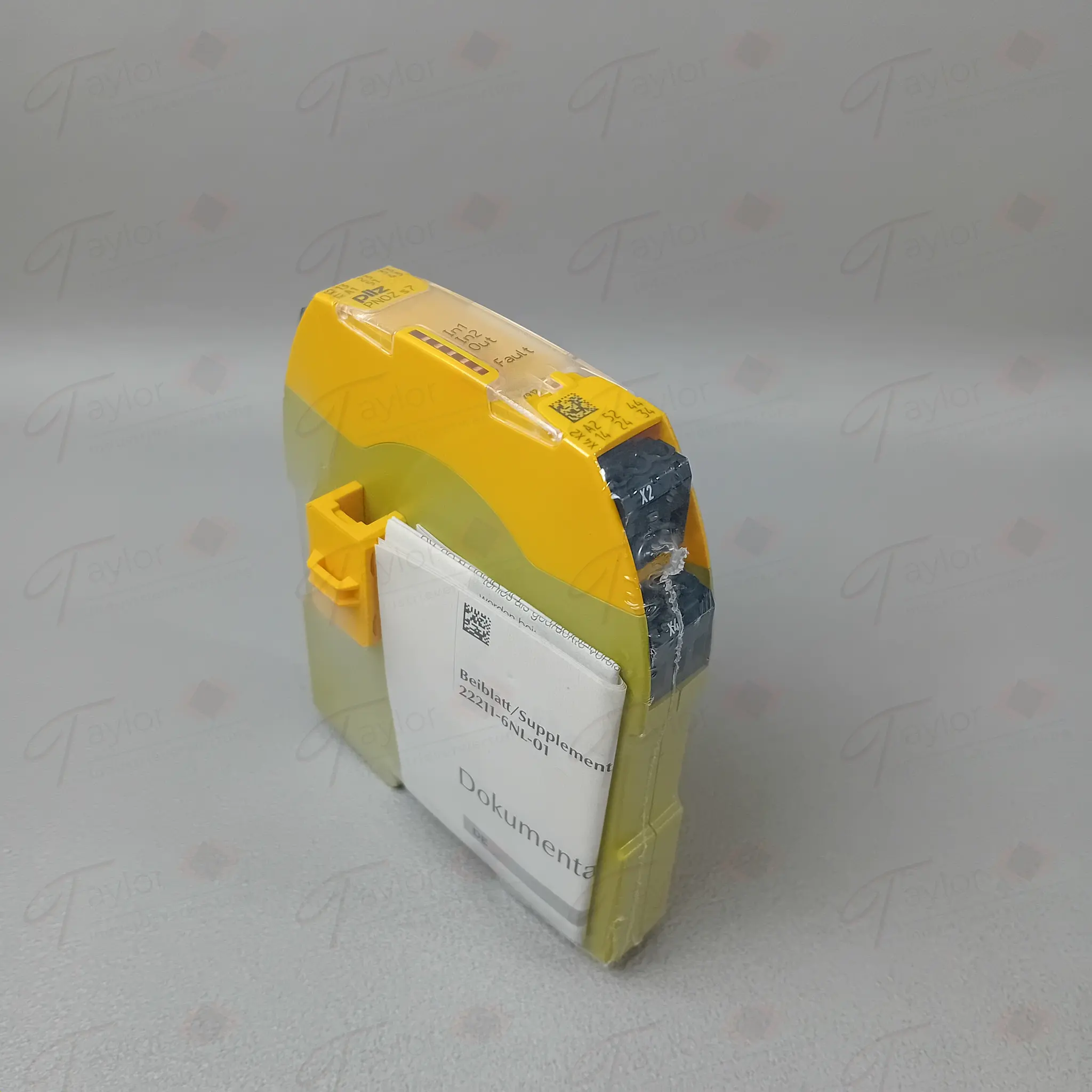 Produktfoto 1 von Pilz 750107 PNOZ s7 24VDC 4n/o 1n/c NEU OVP versiegelt