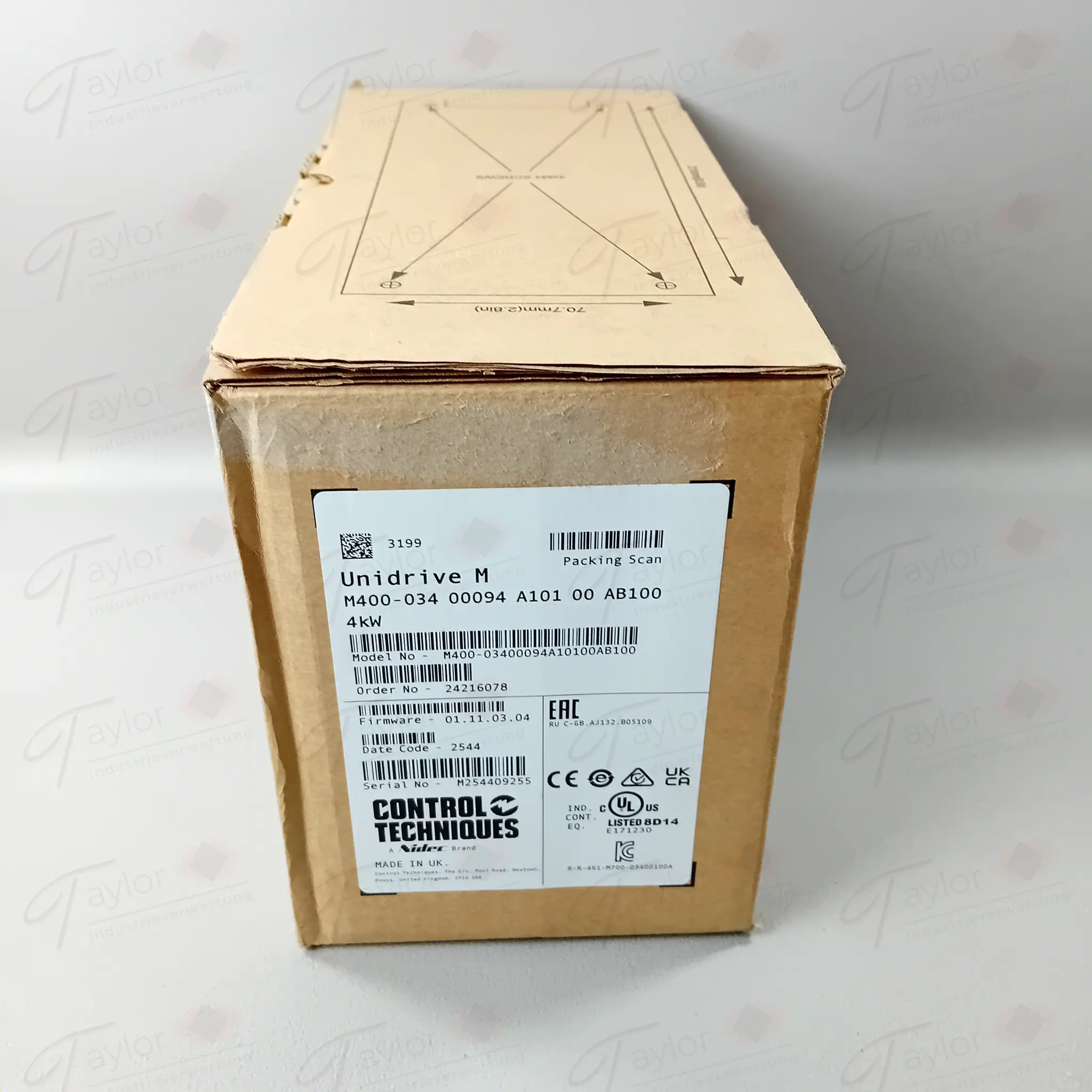 Produktfoto 1 von Control Techniques Unidrive M400-034 00094 A101 00 AB100 NEU OVP