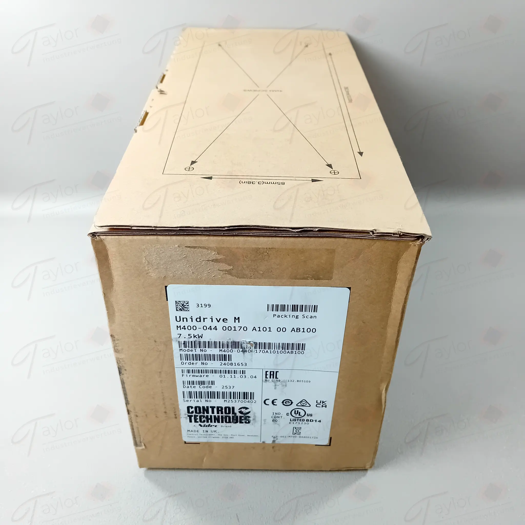 Produktfoto 1 von Control Techniques Unidrive M400-044 00170 A101 00 AB100 NEU OVP