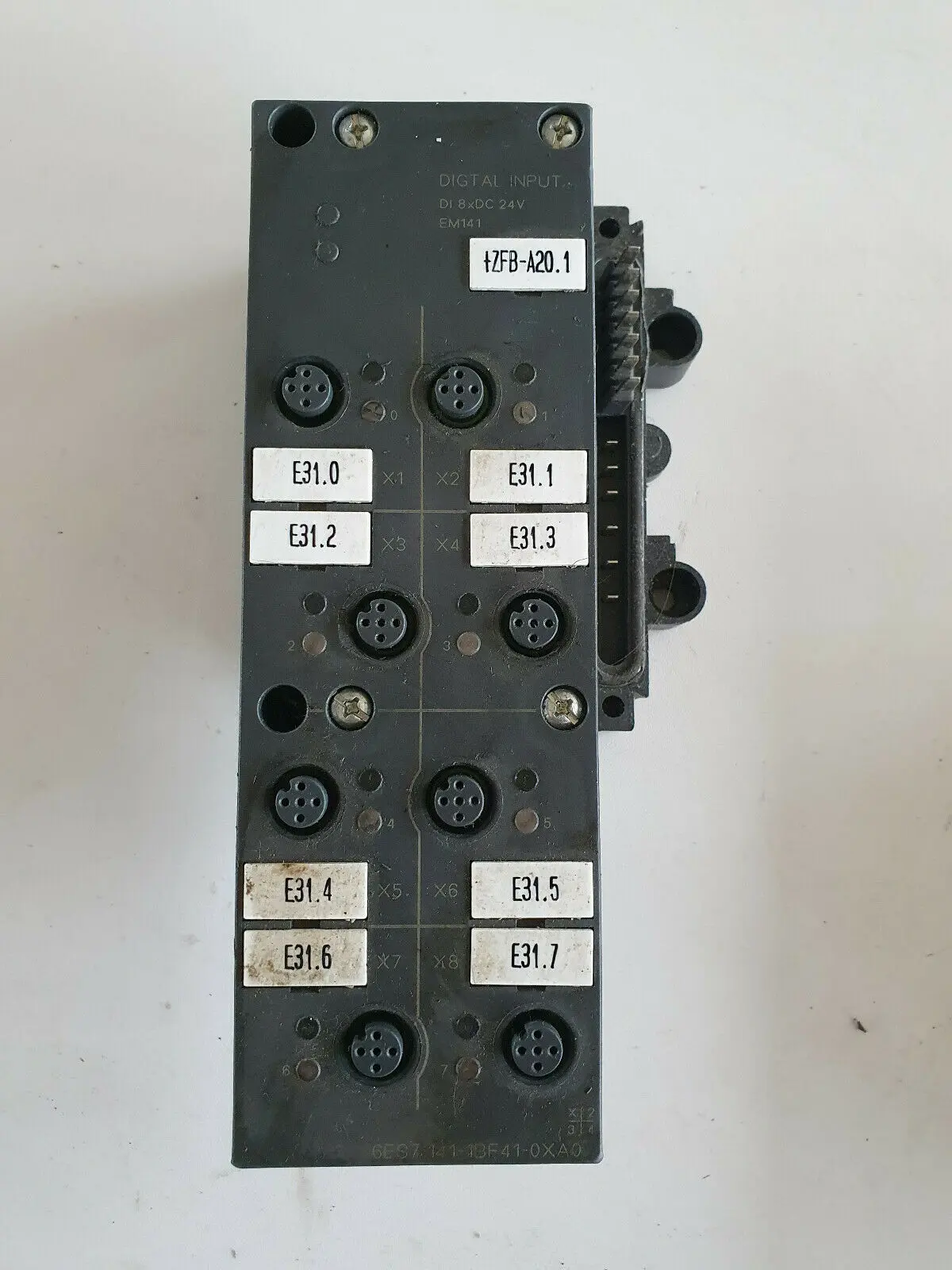 Produktfoto 1 von Siemens 6ES7 141-1BF41-0XA0