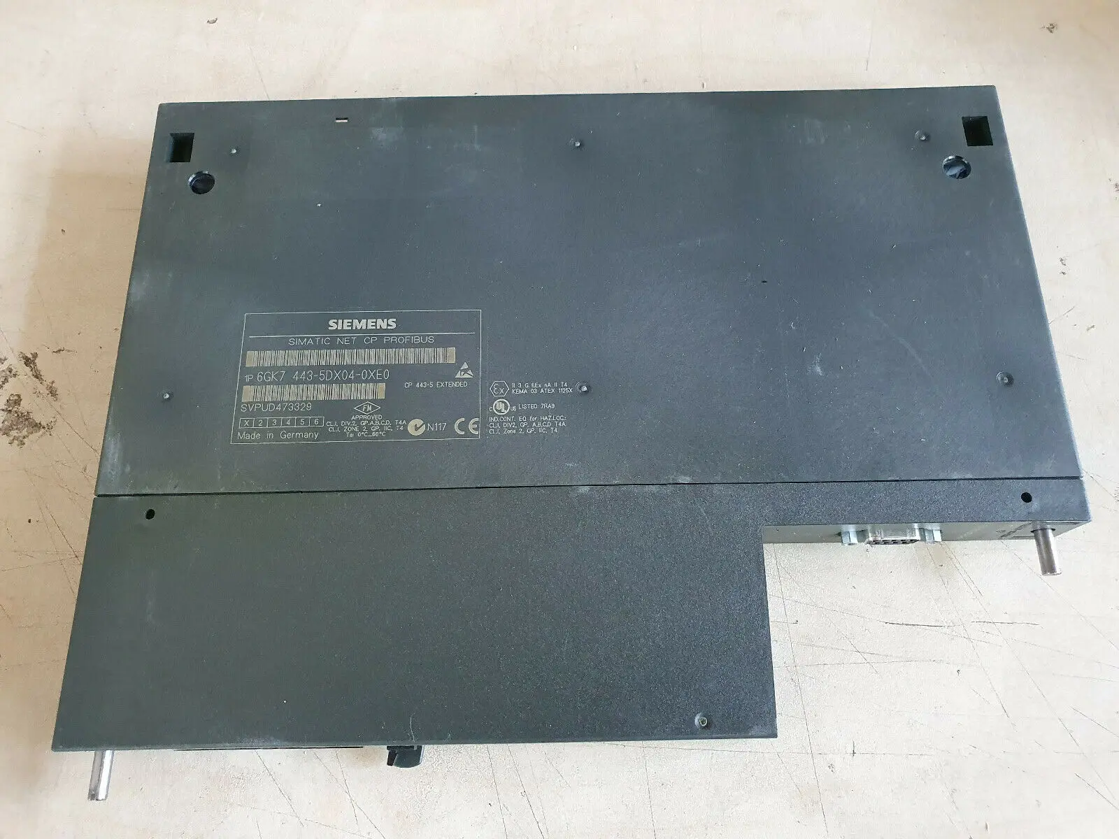 Produktfoto 1 von Siemens 6GK7 443-5DX04-0XE0 ohne Klappe