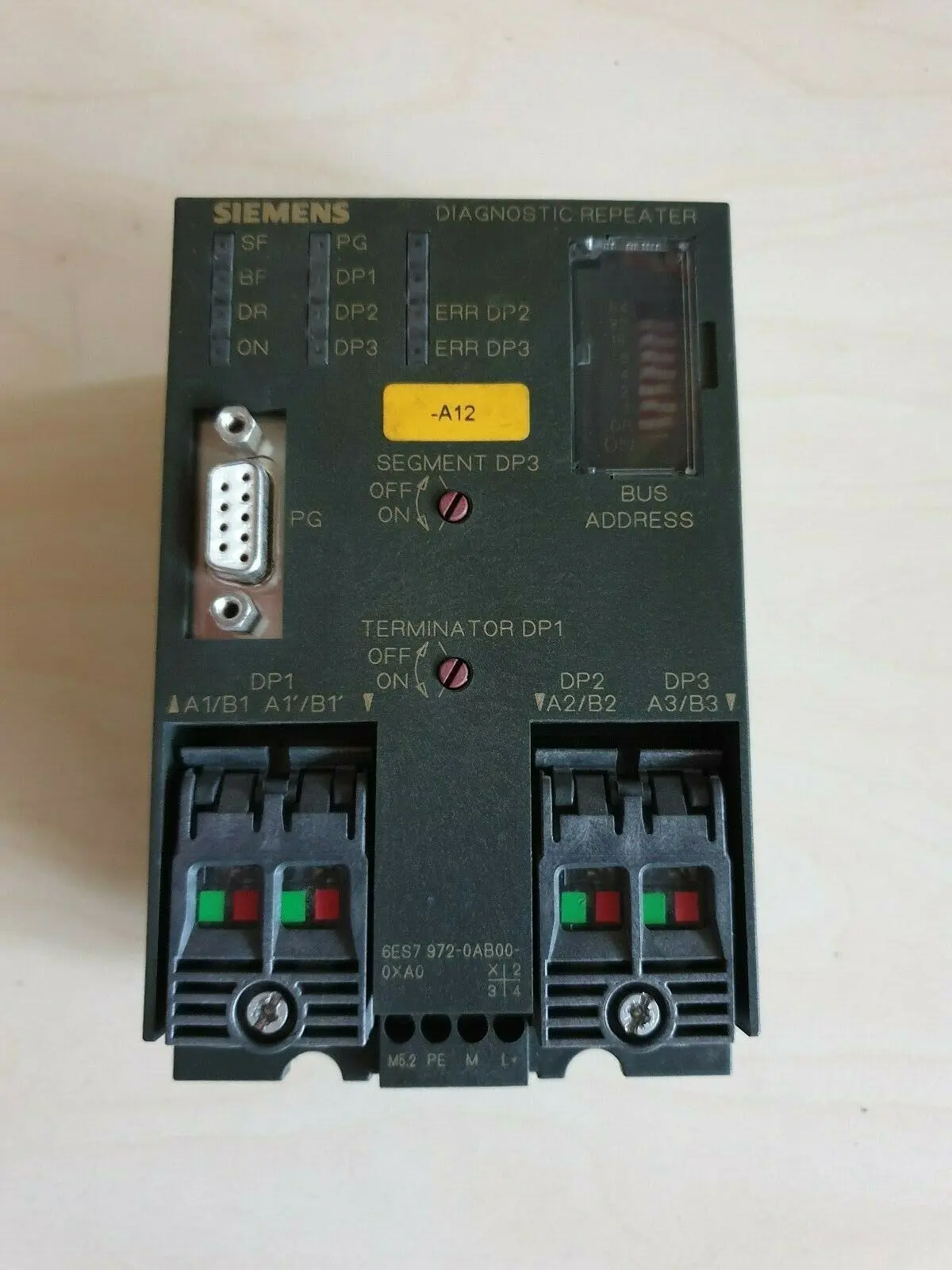 Produktfoto 1 von Siemens 6ES7 972-0AB00-0XA0 / 6ES7972-0AB00-0XA0