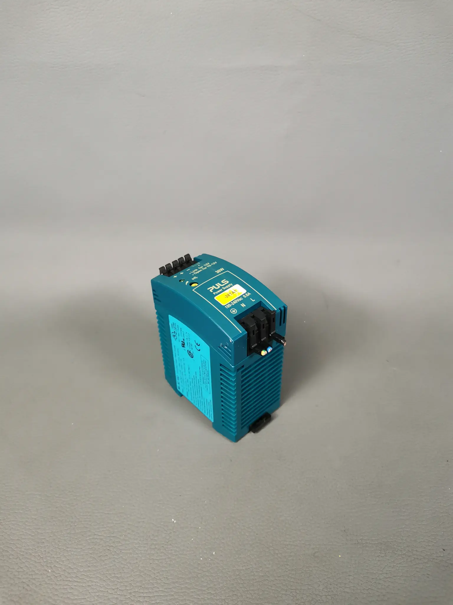 Produktfoto 1 von Puls ML30.102 Hutschienen Netzteil