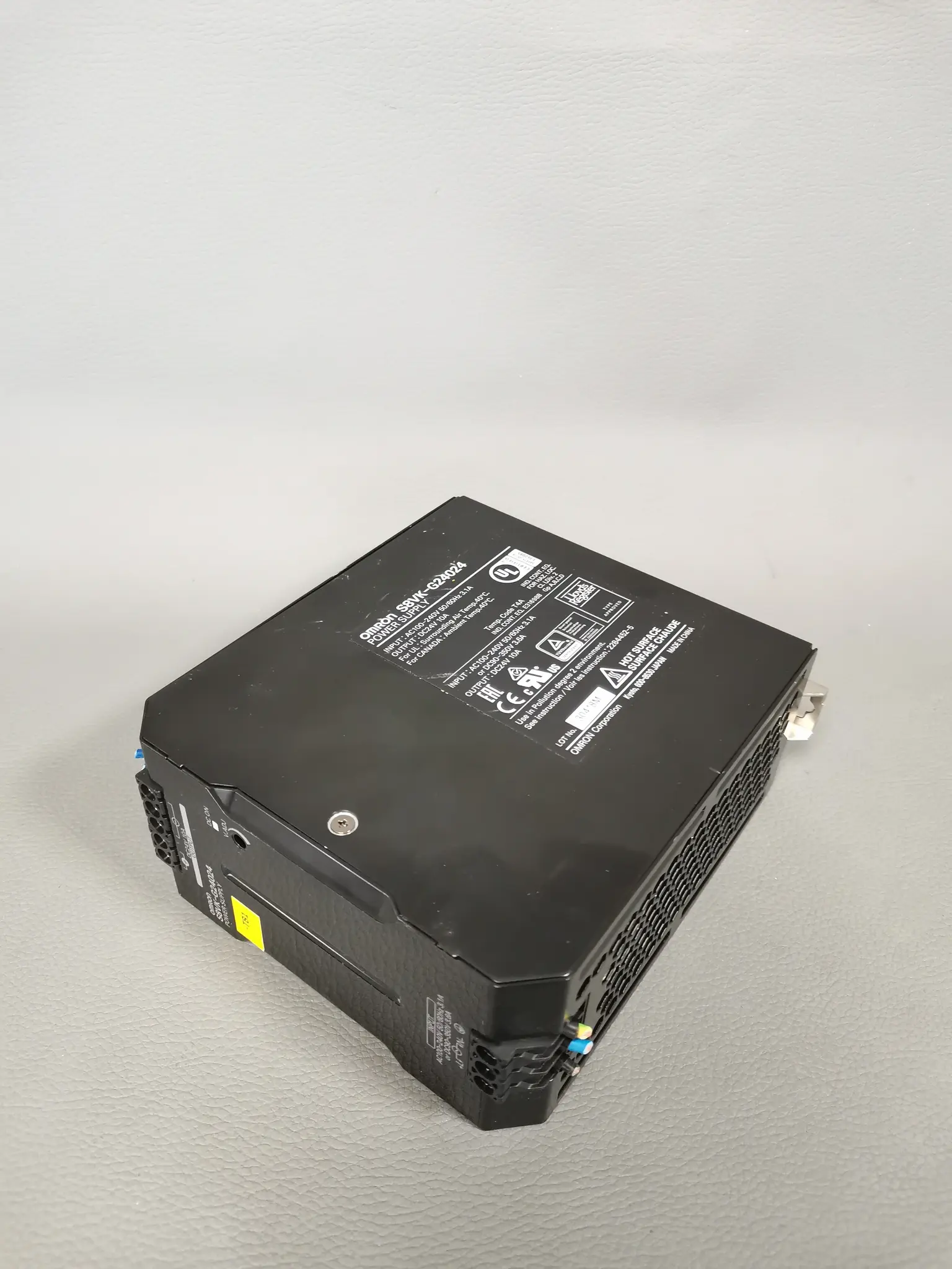 Produktfoto 1 von Omron S8VK-G24024 Power Supply