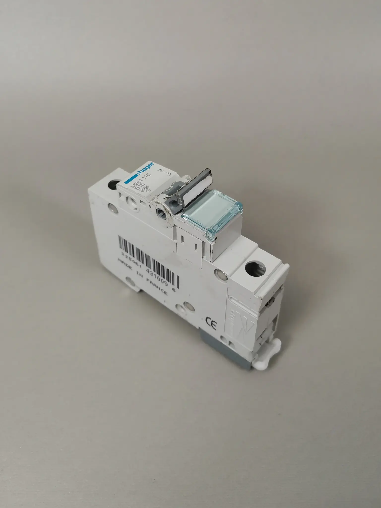 Hager MBN116 B16