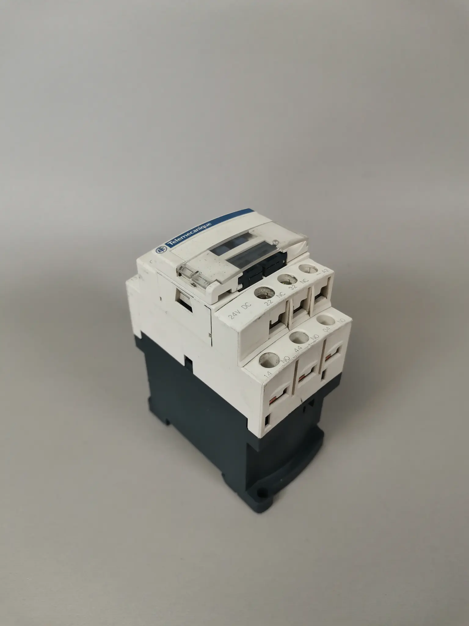 Produktfoto 1 von Telemecanique CAD32