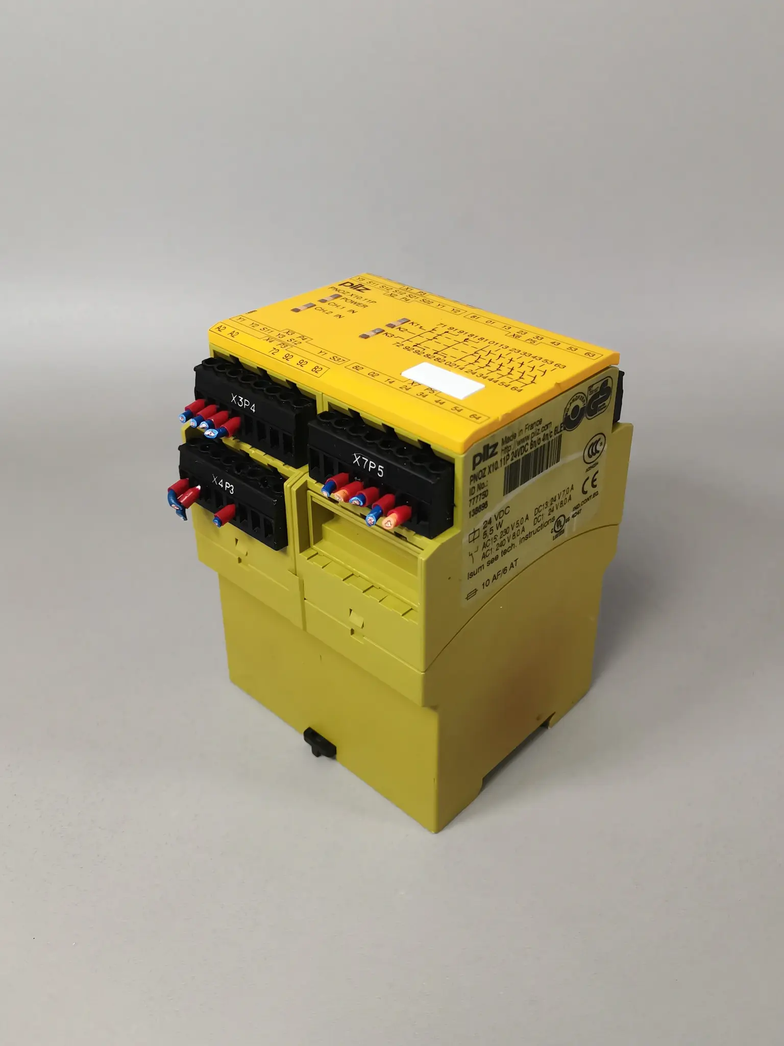 Produktfoto 1 von Pilz PNOZ X10.11P 24VDC 6n/o 4n/c 6LED 777750