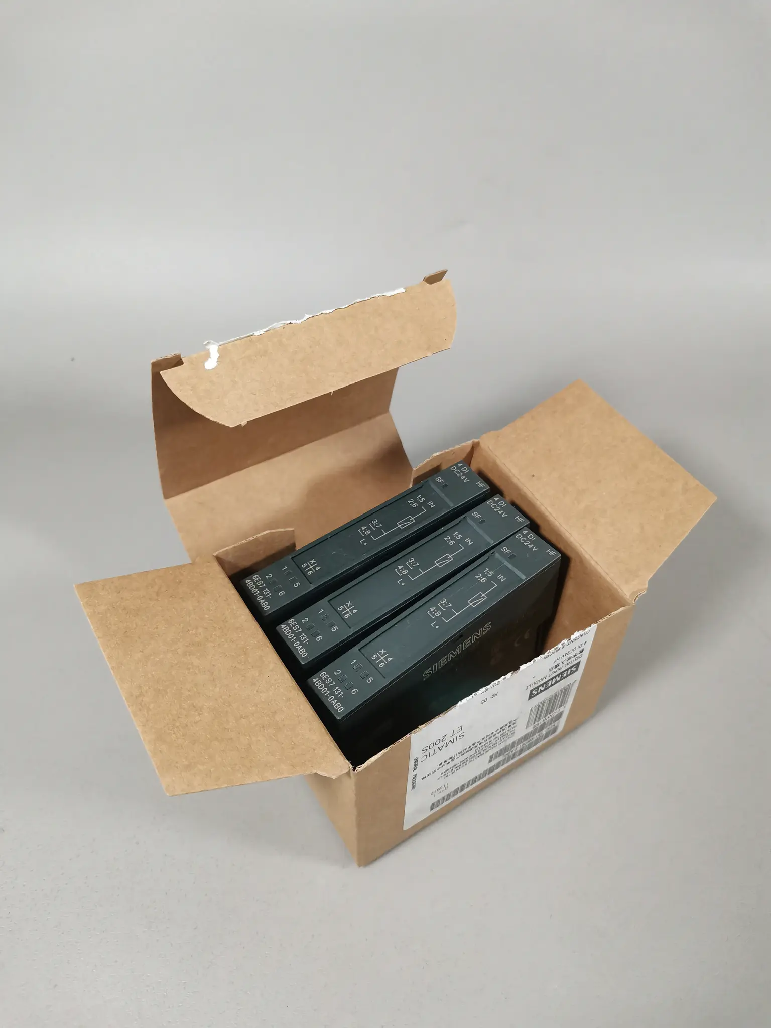 Produktfoto 1 von Siemens 6ES7 131-4BD01-0AB0 3er Pack NEU Siegel offen