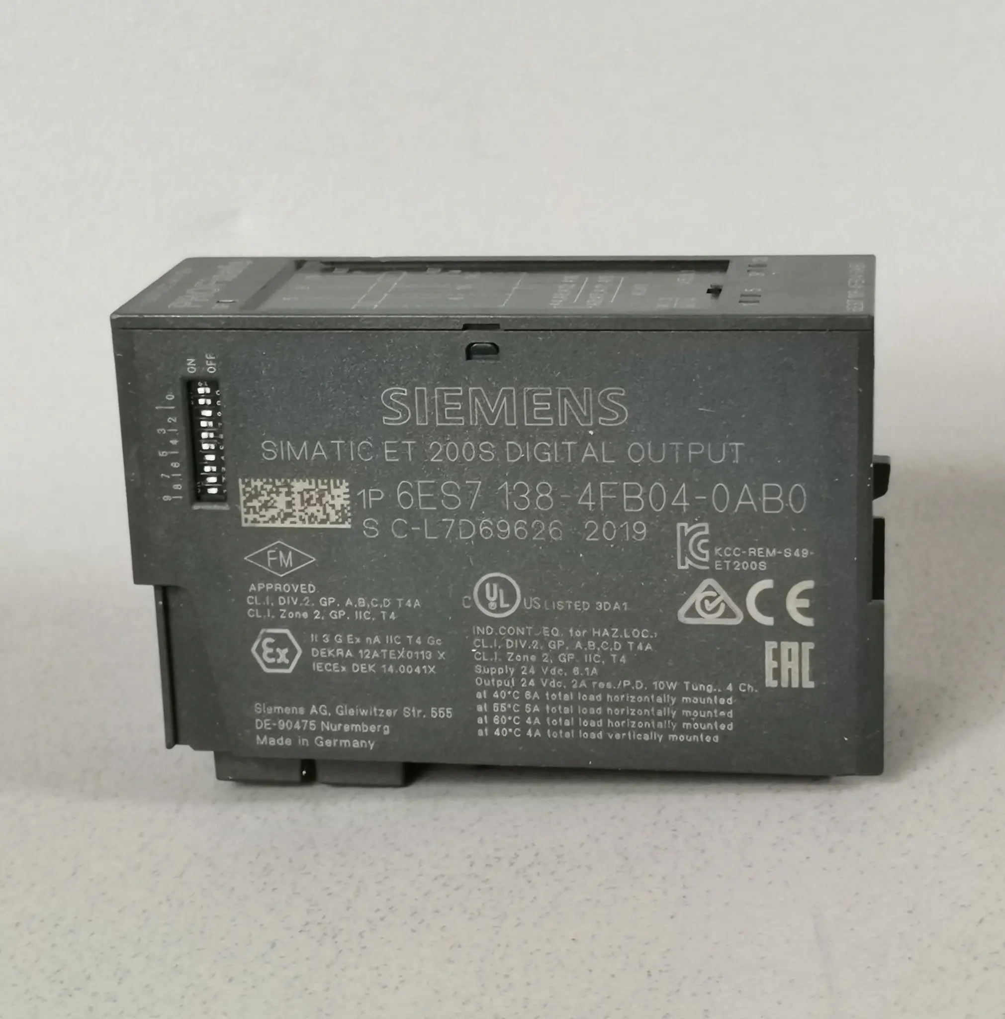 Produktfoto 1 von Siemens 6ES7 138-4FB04-0AB0 / 6ES7138-4FB04-0AB0