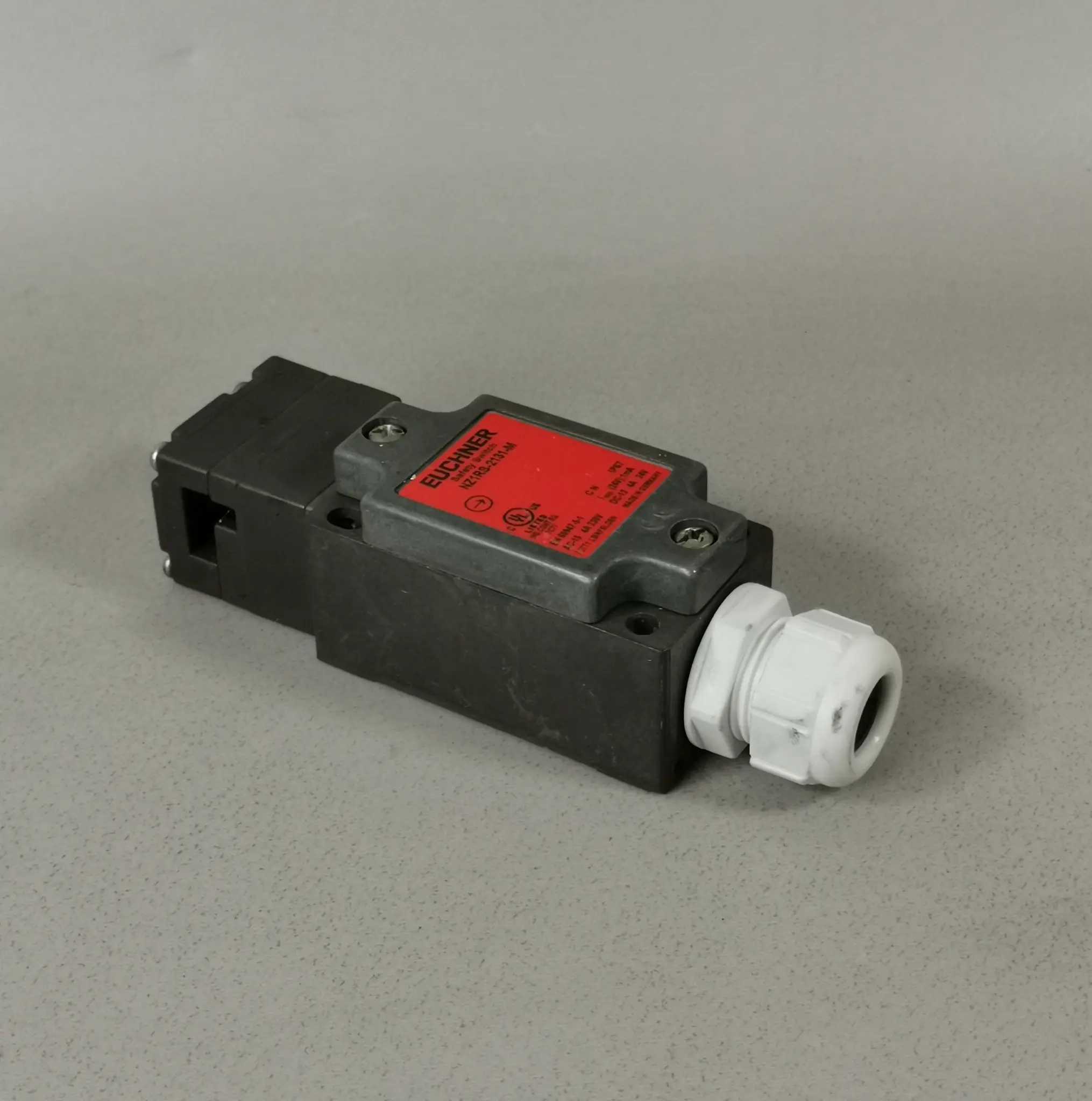 Euchner NZ1RS-2131-M