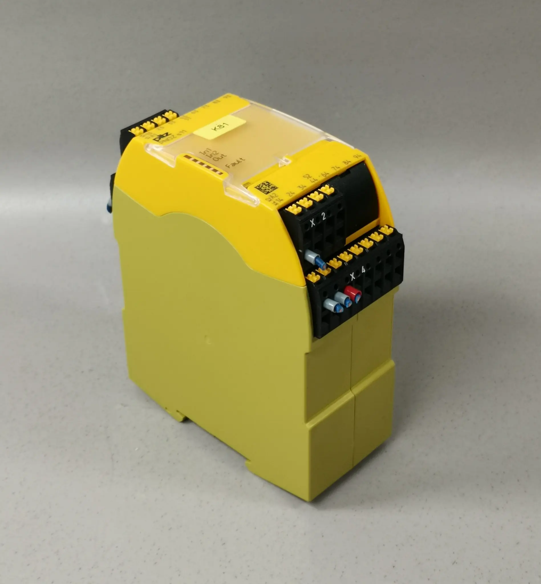 Produktfoto 1 von Pilz 751111 PNOZ s11 C 24VDC 8n/o 1n/c