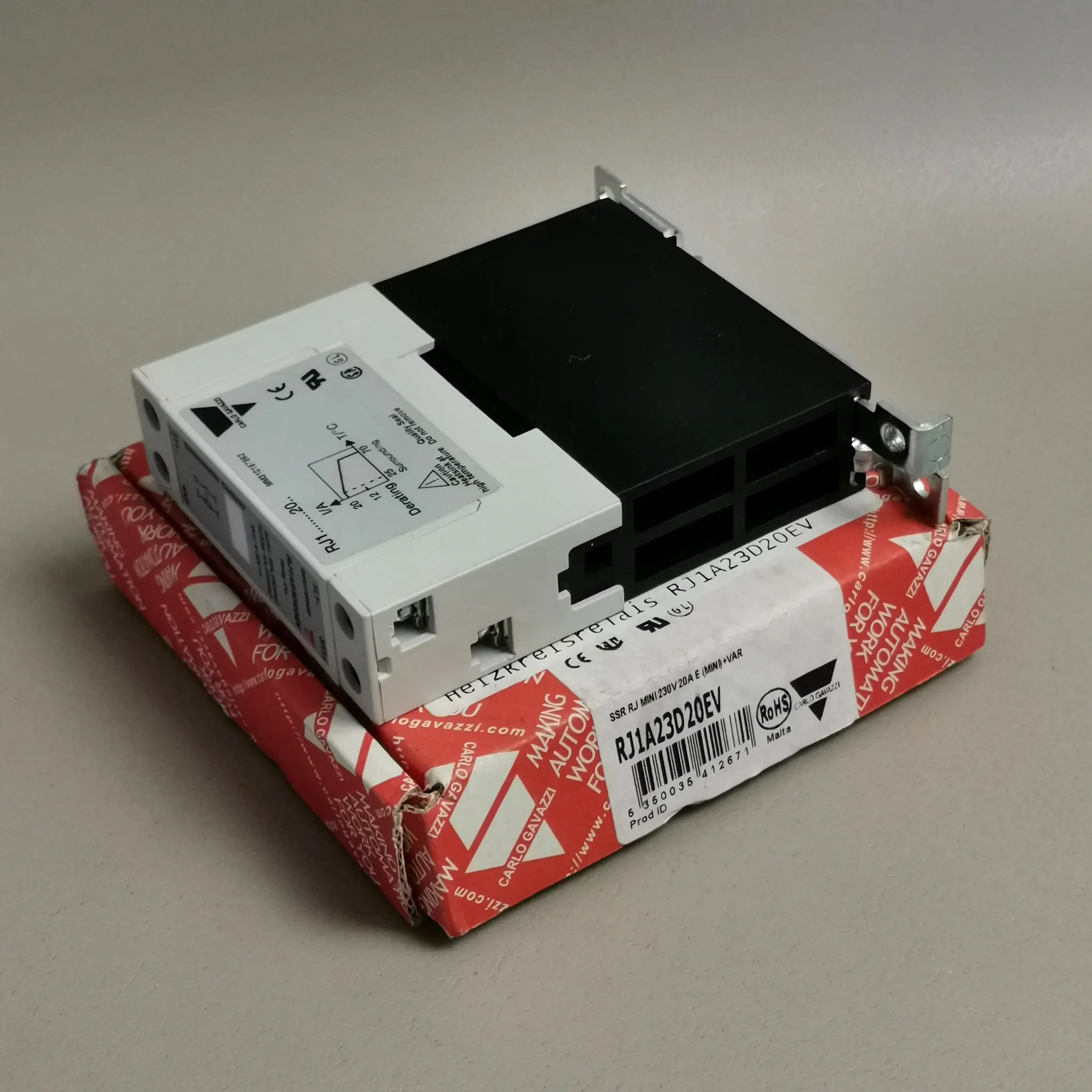 Produktfoto 1 von Carlo Gavazzi RJ1A23D20EV NEU OVP