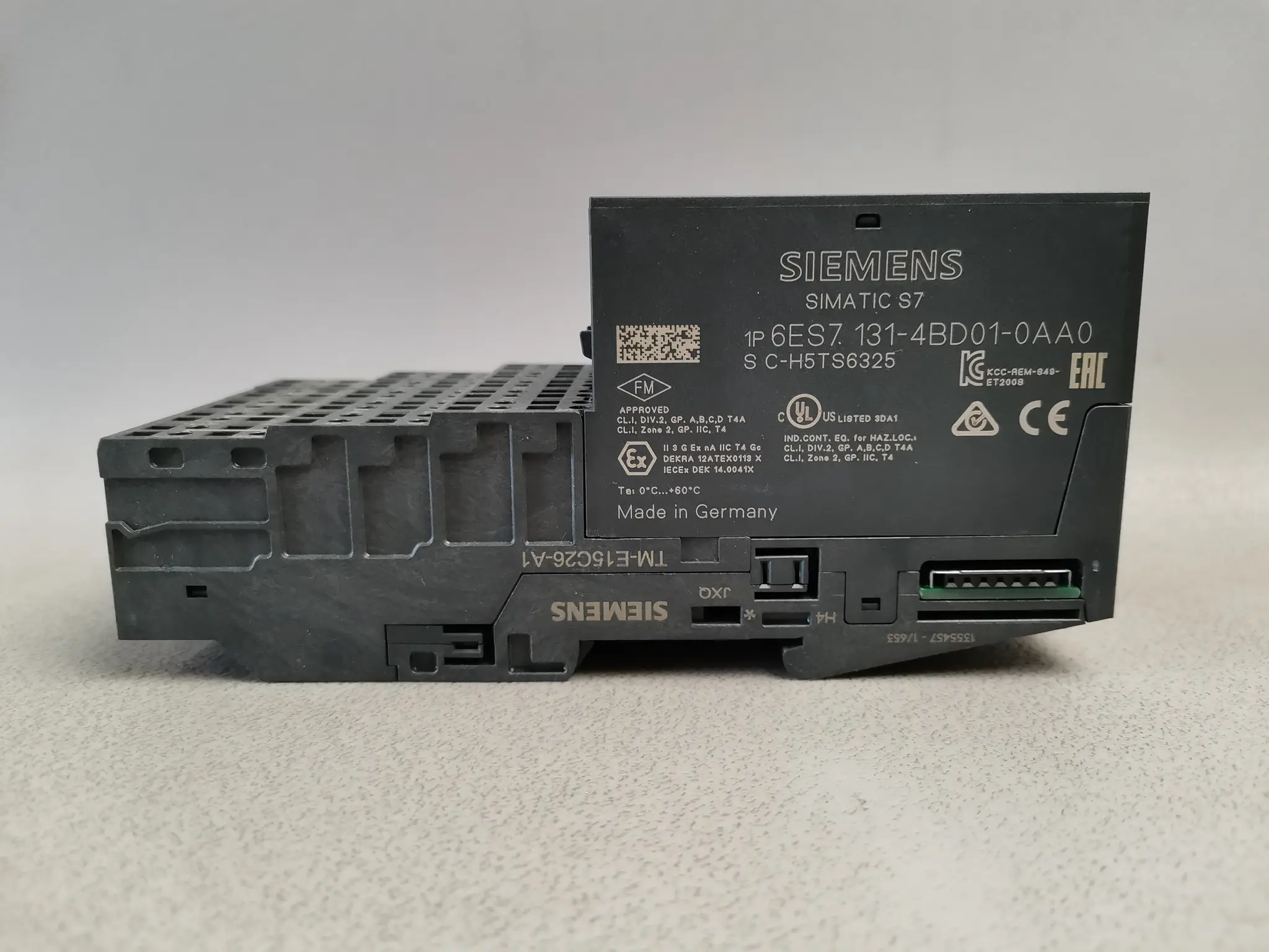 Produktfoto 1 von Siemens 5x 6ES7 131-4BD01-0AA0 mit Sockel