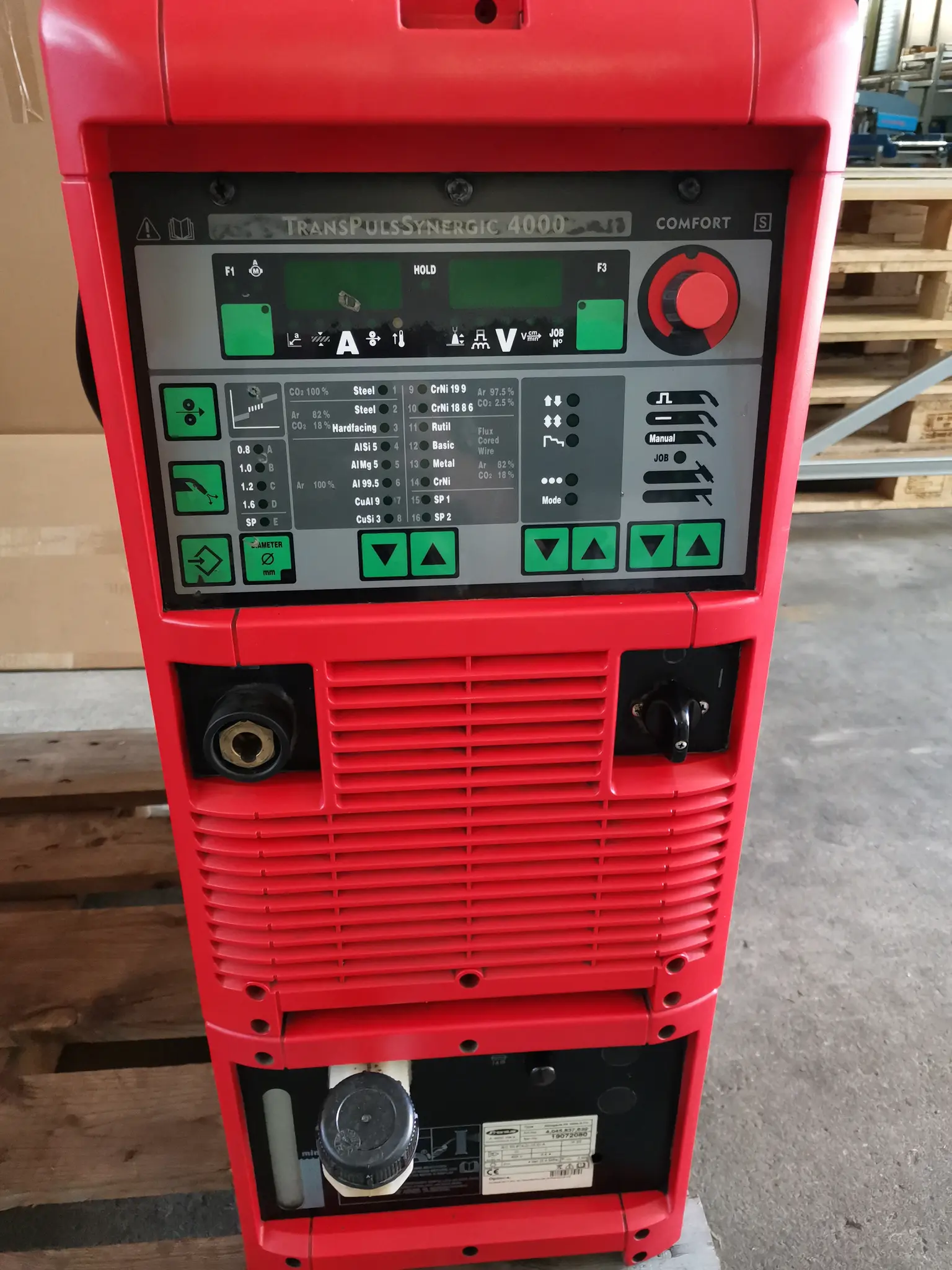 Produktfoto 1 von Fronius Kühlgerät FK 4000-R FC 4,045,837,632 + TransPuls Synergic 4000 4,075,100