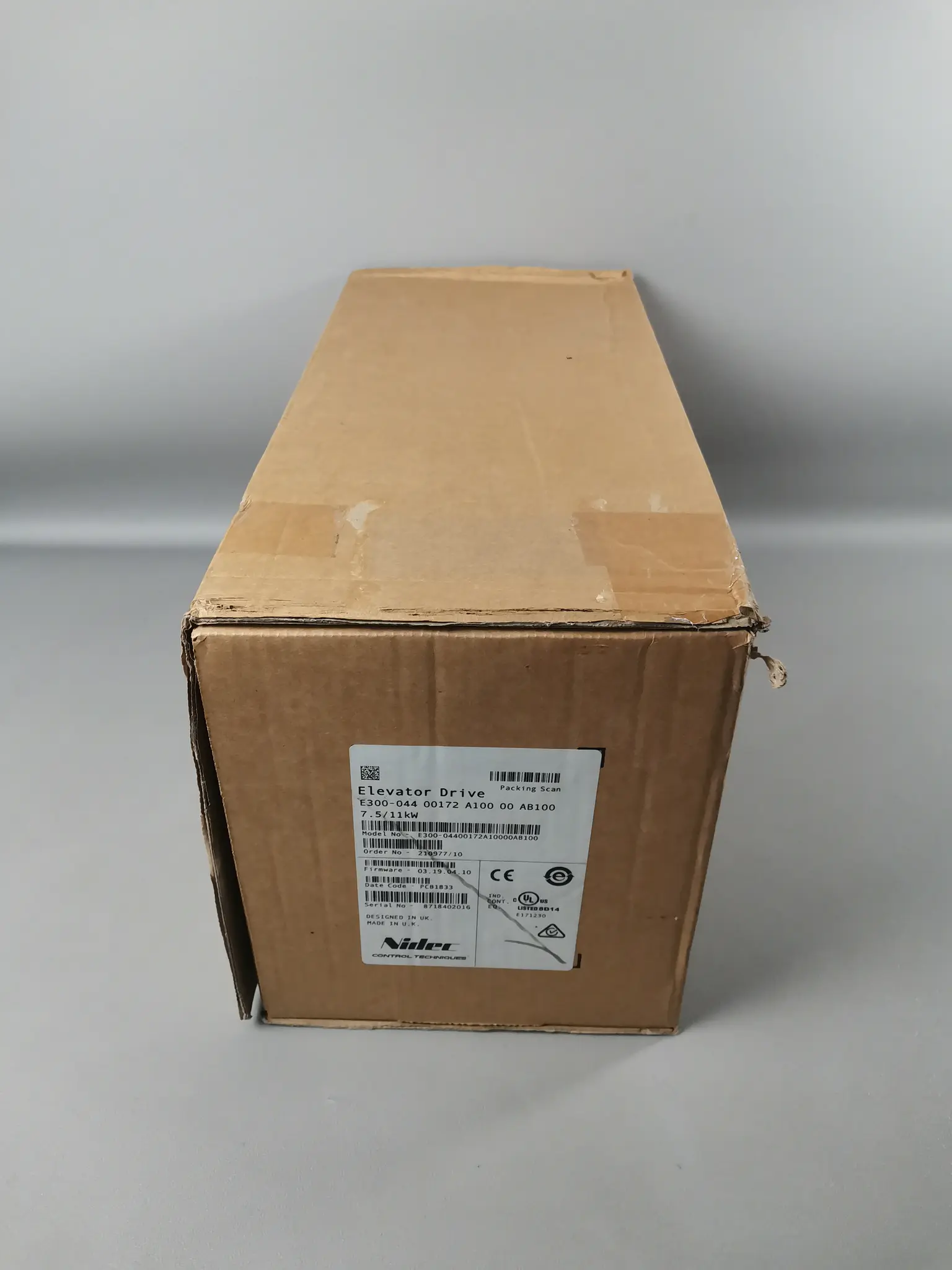 Produktfoto 1 von Control Techniques Elevator Drive E300-04400172A10000AB100 210977/10 NEU OVP