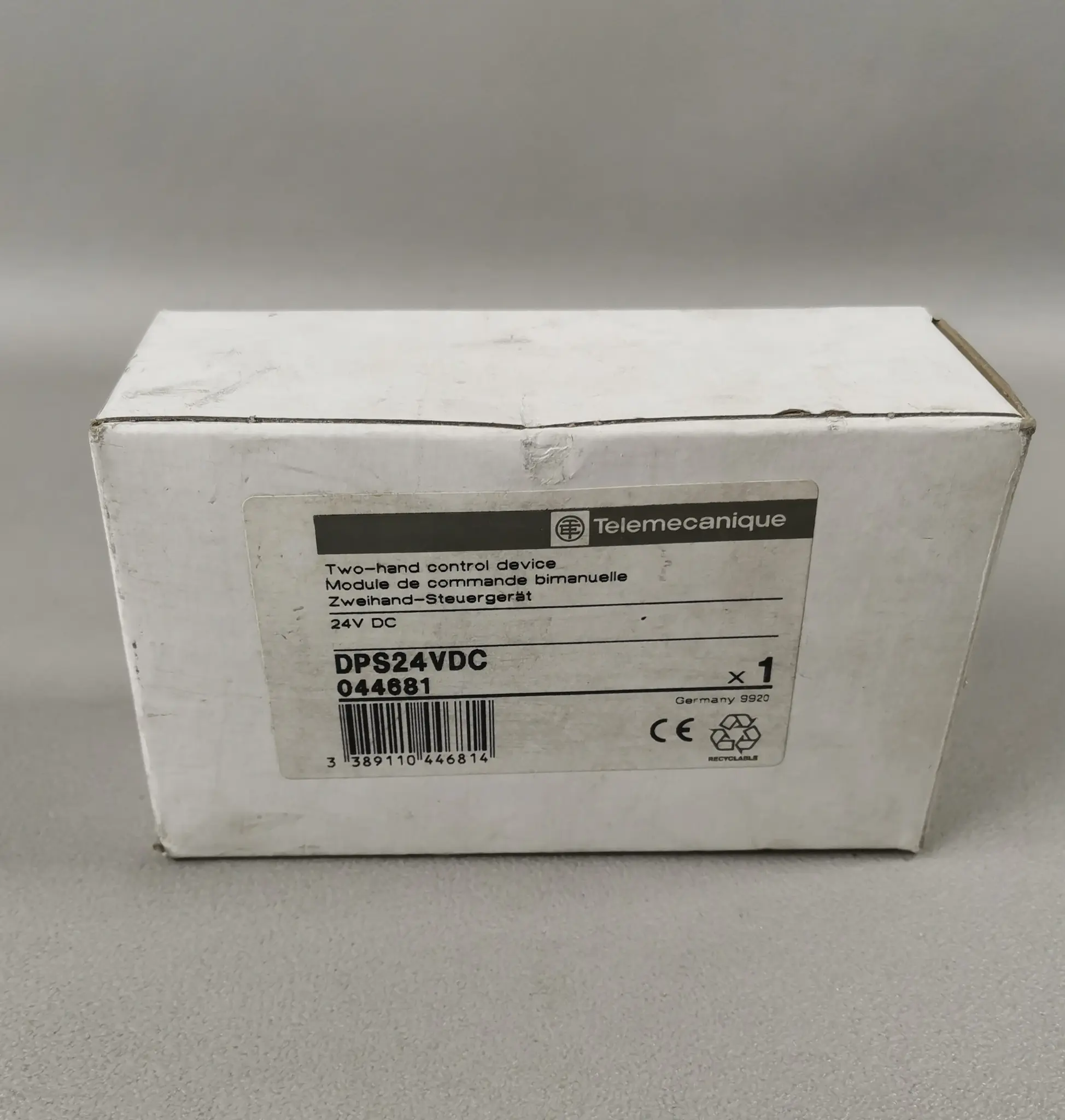 Produktfoto 1 von Telemecanique 044681 DPS24VDC NEU OVP