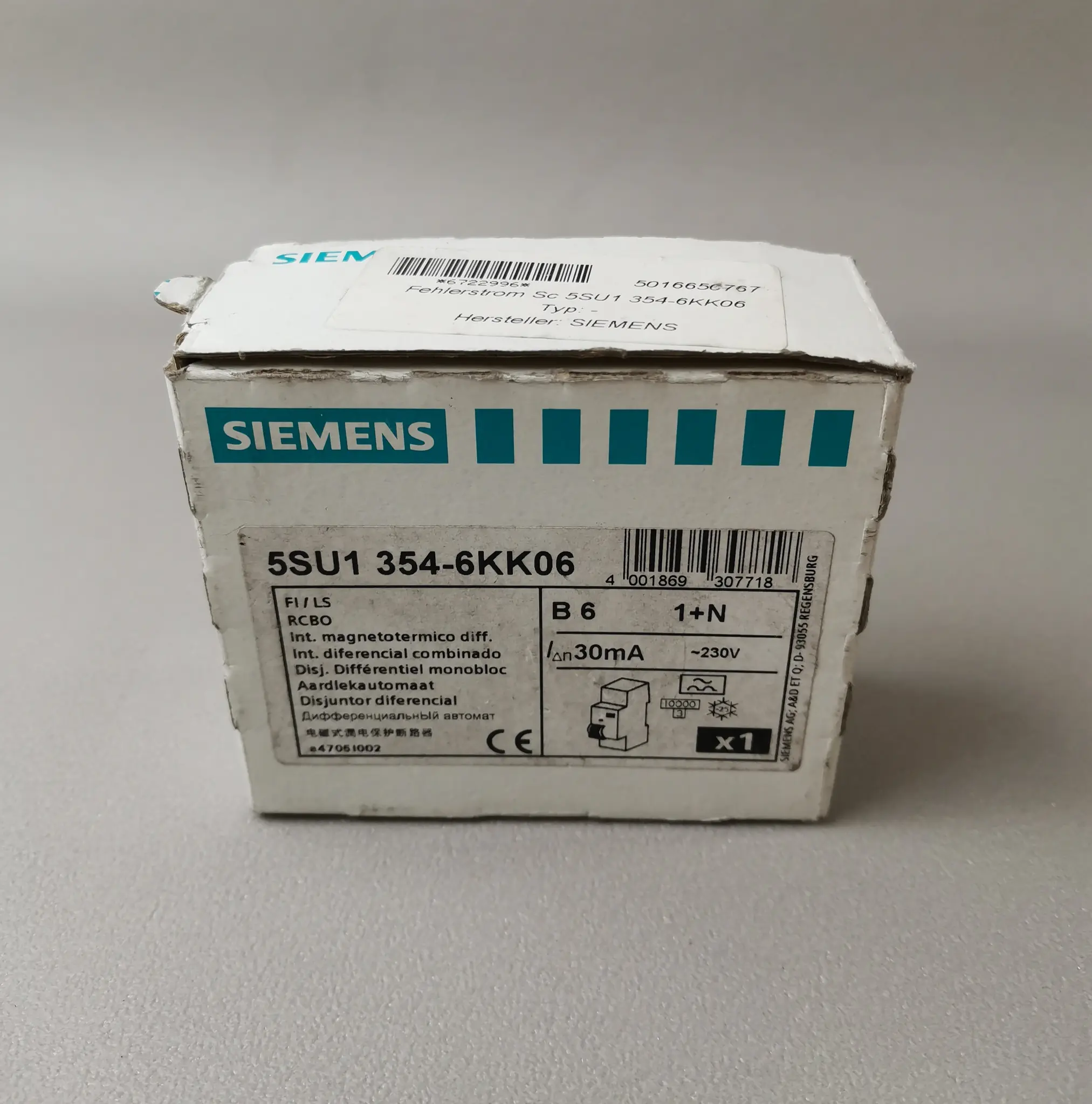 Produktfoto 1 von Siemens 5SU1 354-6KK06 / 5SU1354-6KK06 NEU OVP Siegel offen