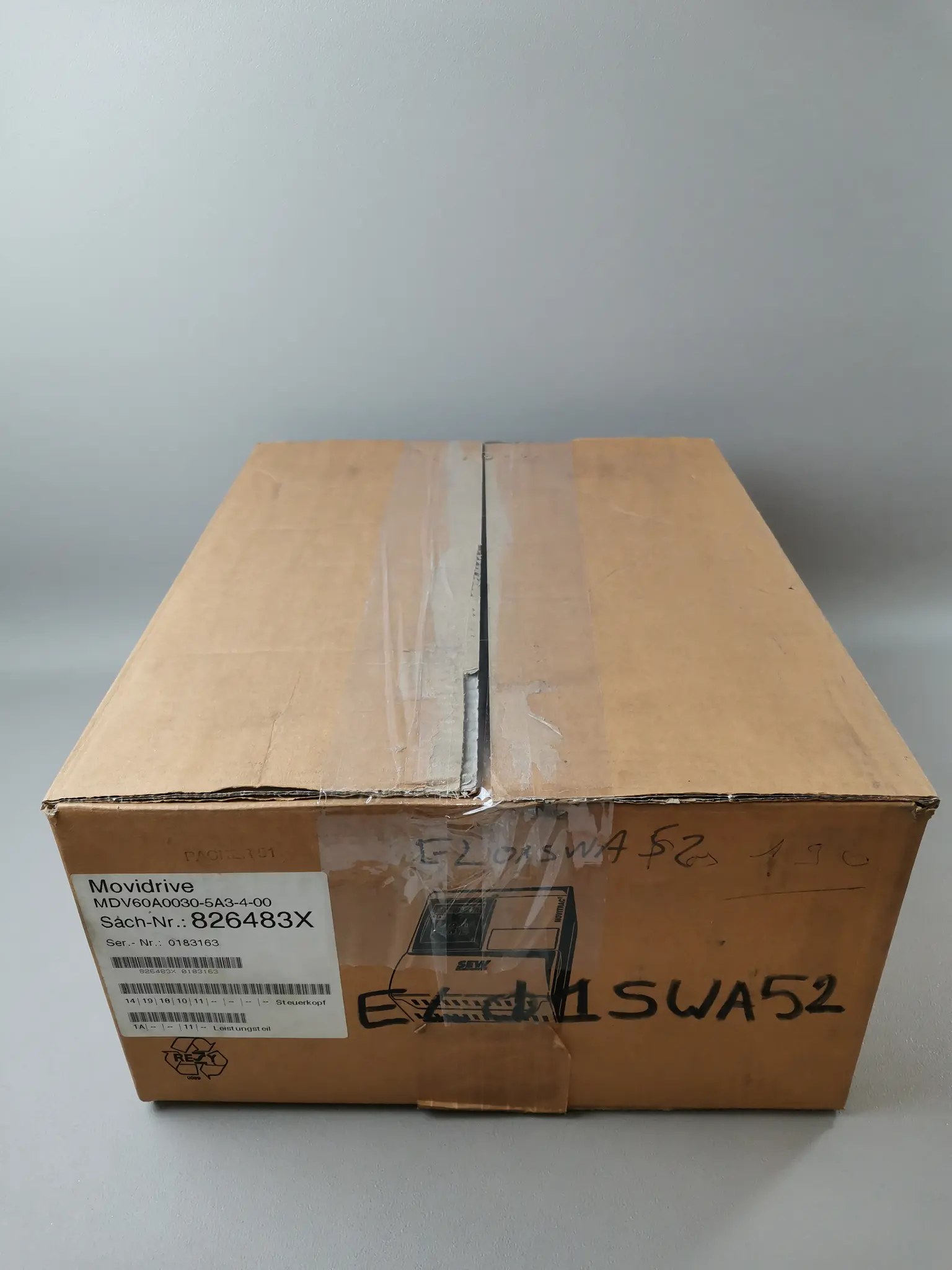Produktfoto 1 von SEW MDV60A0030-5A3-4-00 + MDX60A0030-5A3-4-00 NEU OVP