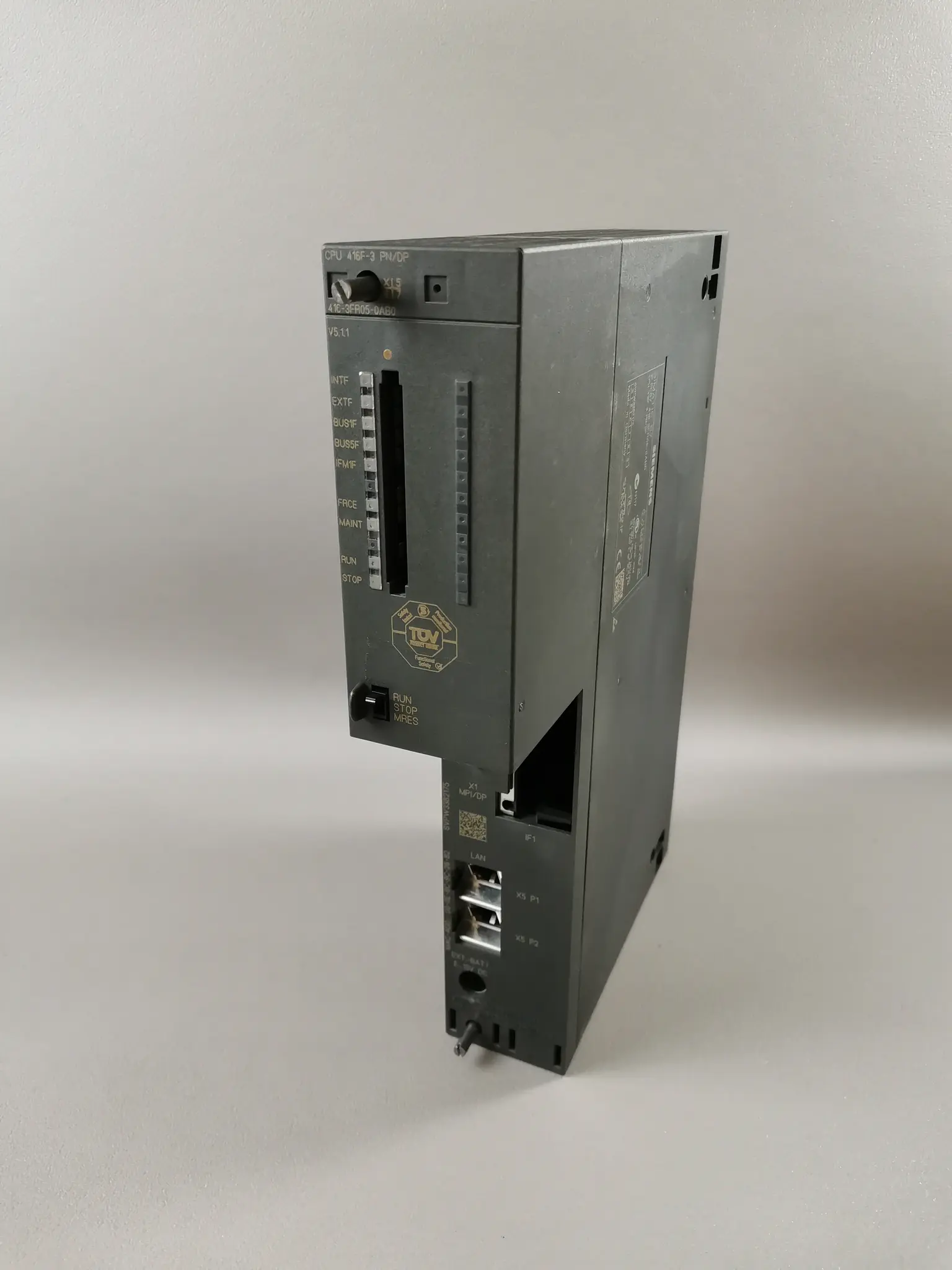 Produktfoto 1 von Siemens Simatic S7 6ES7 416-3FR05-0AB0 / 6ES7416-3FR05-0AB0 ohne Abdeckung
