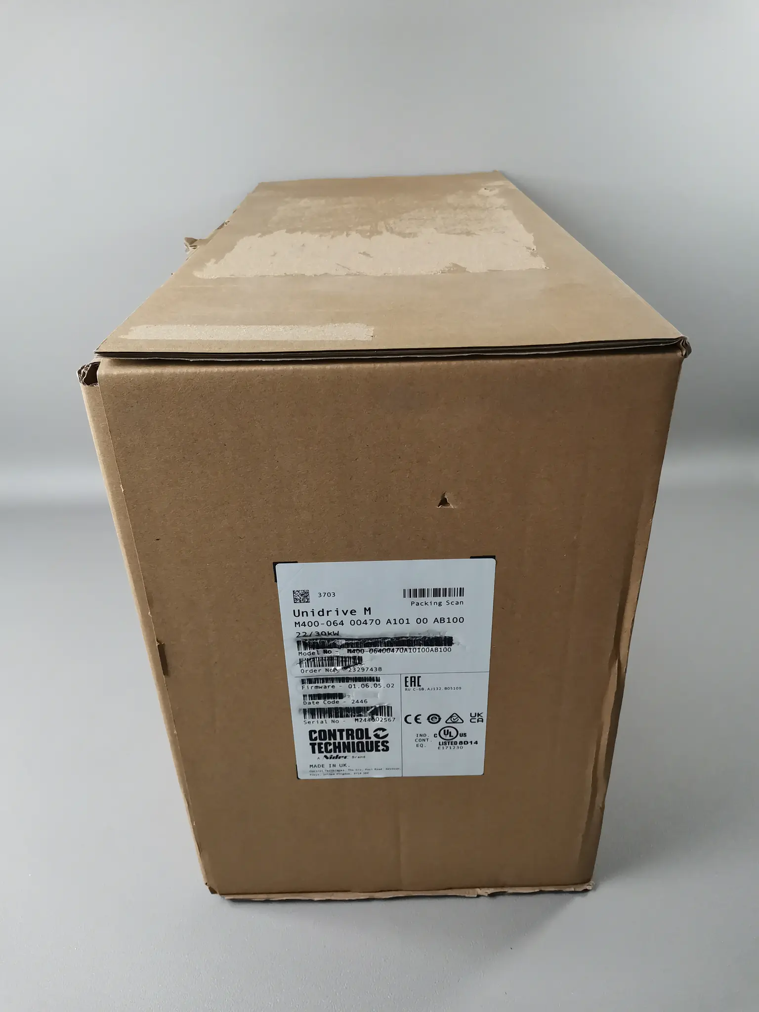 Produktfoto 1 von Control Techniques M400-064 00470 A101 00 AB100 NEU OVP