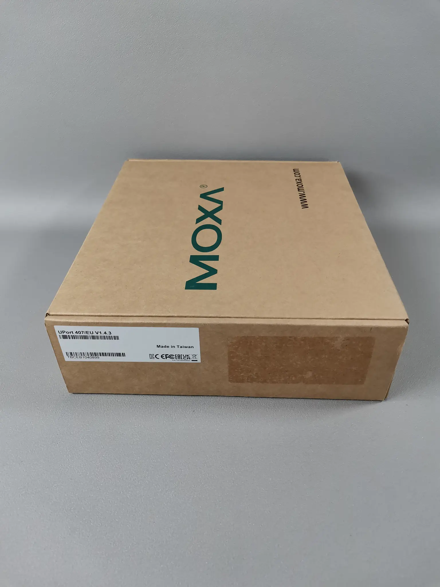 Produktfoto 1 von Moxa UPort 407 NEU OVP