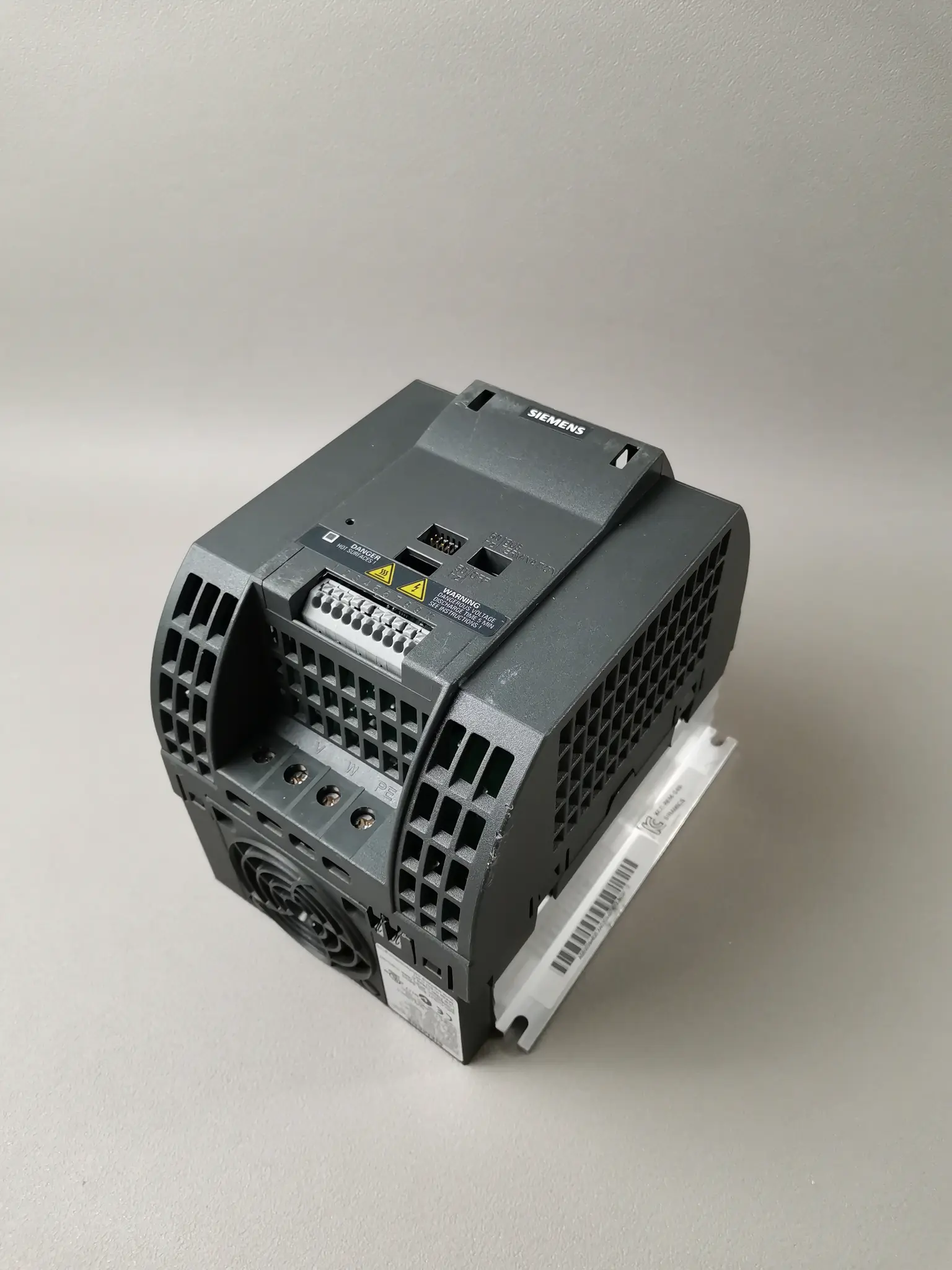 Produktfoto 1 von Siemens 6SL3211-0AB21-1AA1 / 6SL3 211-0AB21-1AA1