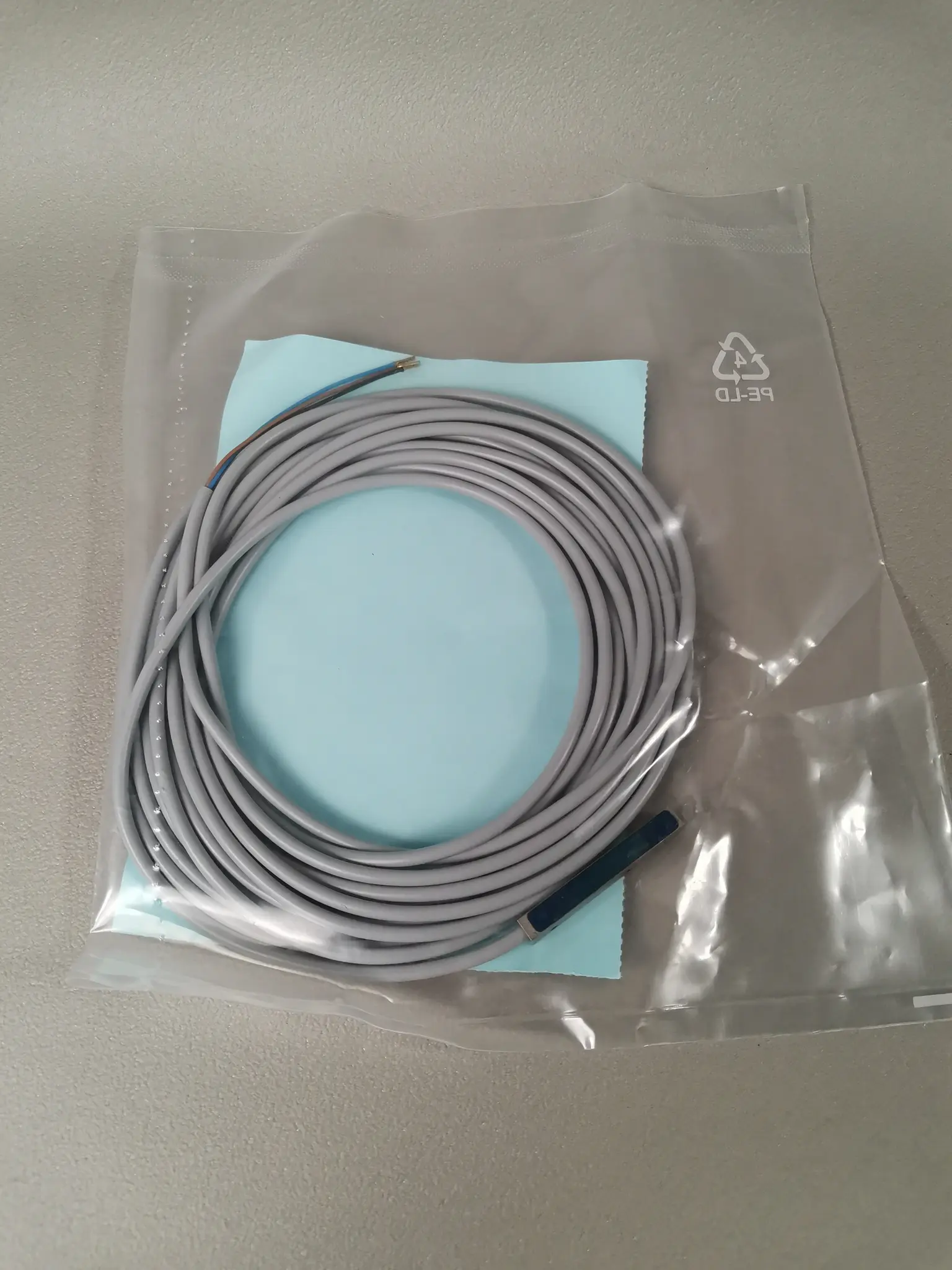 Produktfoto 1 von Contrinex LTK-0507-303-504 NEU