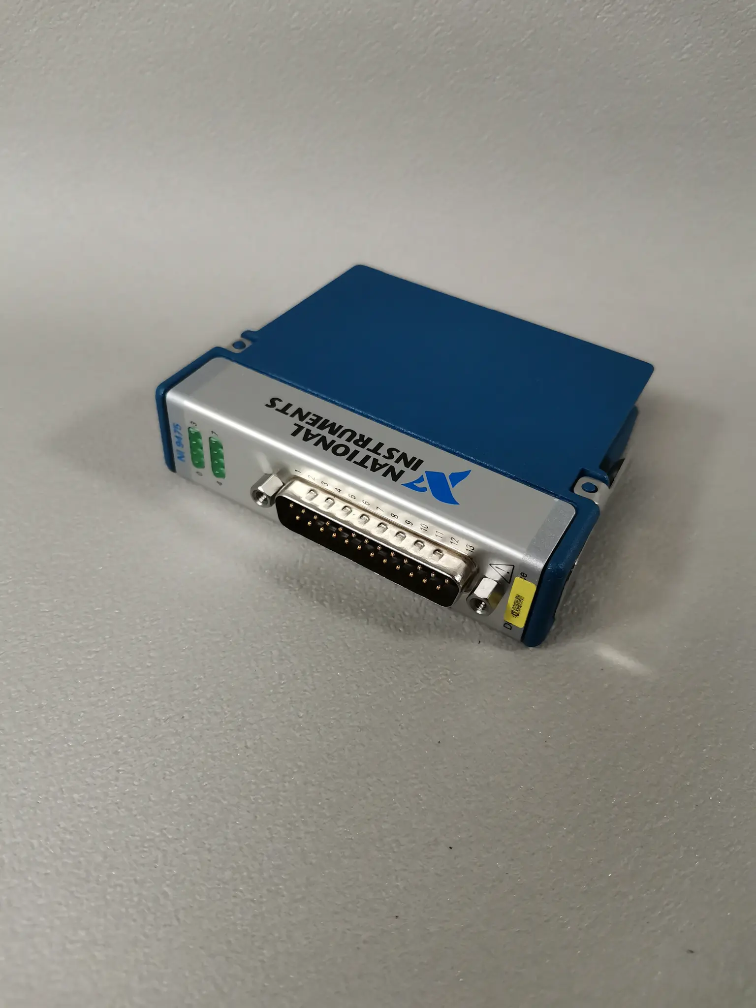 Produktfoto 1 von National Instruments NI 9475 151531C-01L NEU ohne OVP