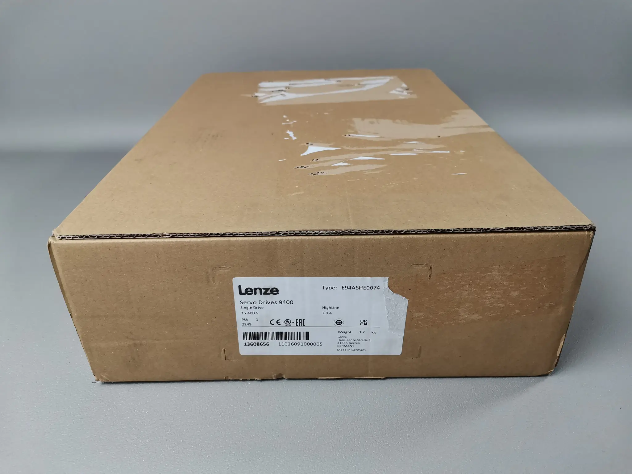 Produktfoto 1 von Lenze Servo Drives 9400 E94ASHE0074 NEU OVP Siegel offen