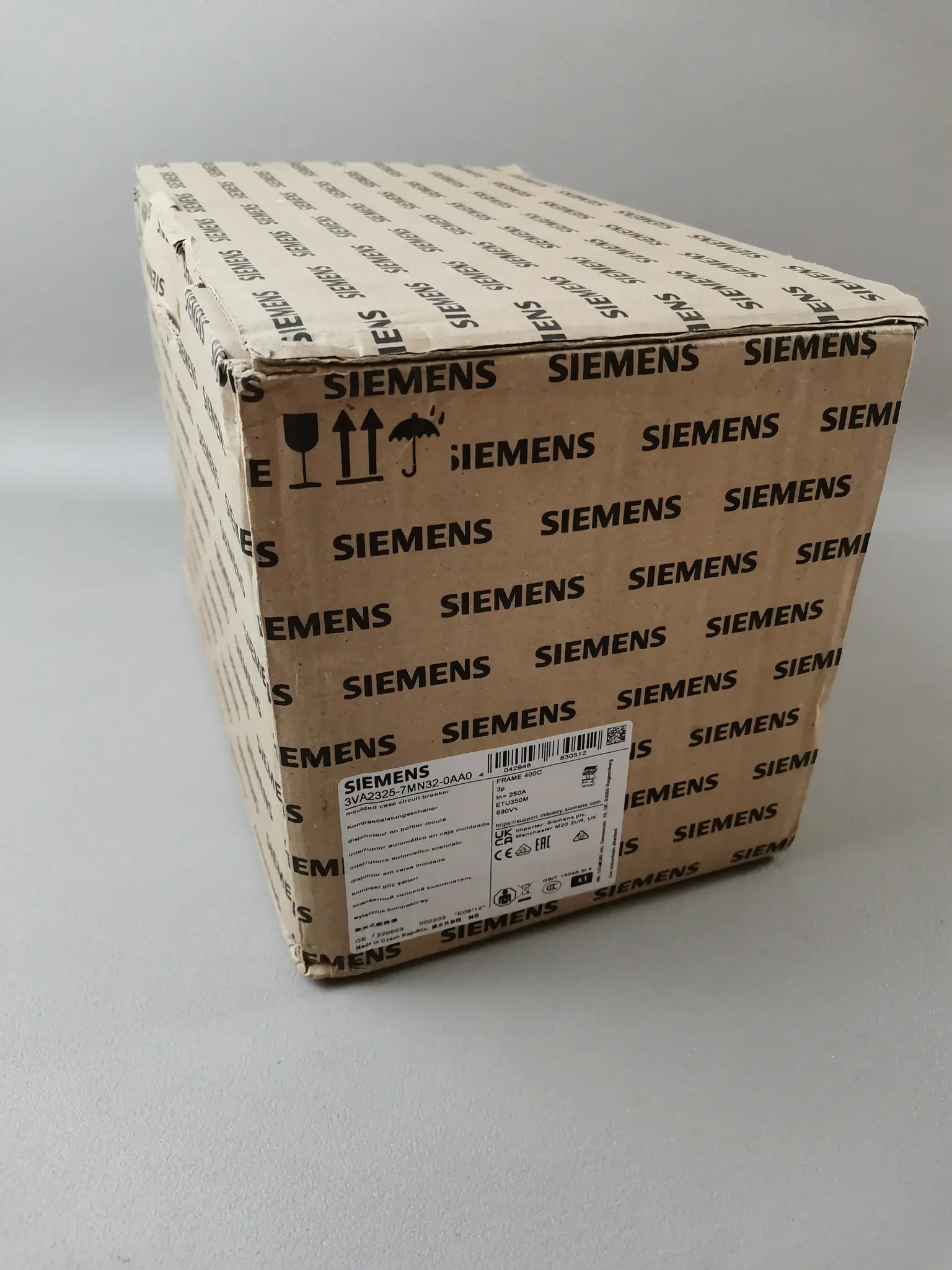 Produktfoto 1 von Siemens 3VA2325-7MN32-0AA0 / 3VA2 325-7MN32-0AA0  NEU OVP