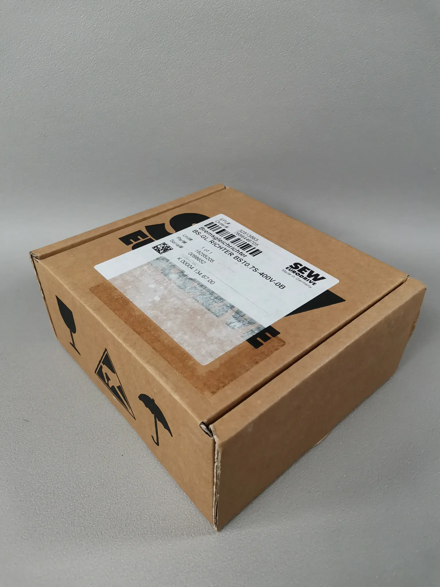 Produktfoto 1 von SEW BST 0,7S-400V-0B 18255205 NEU in OVP