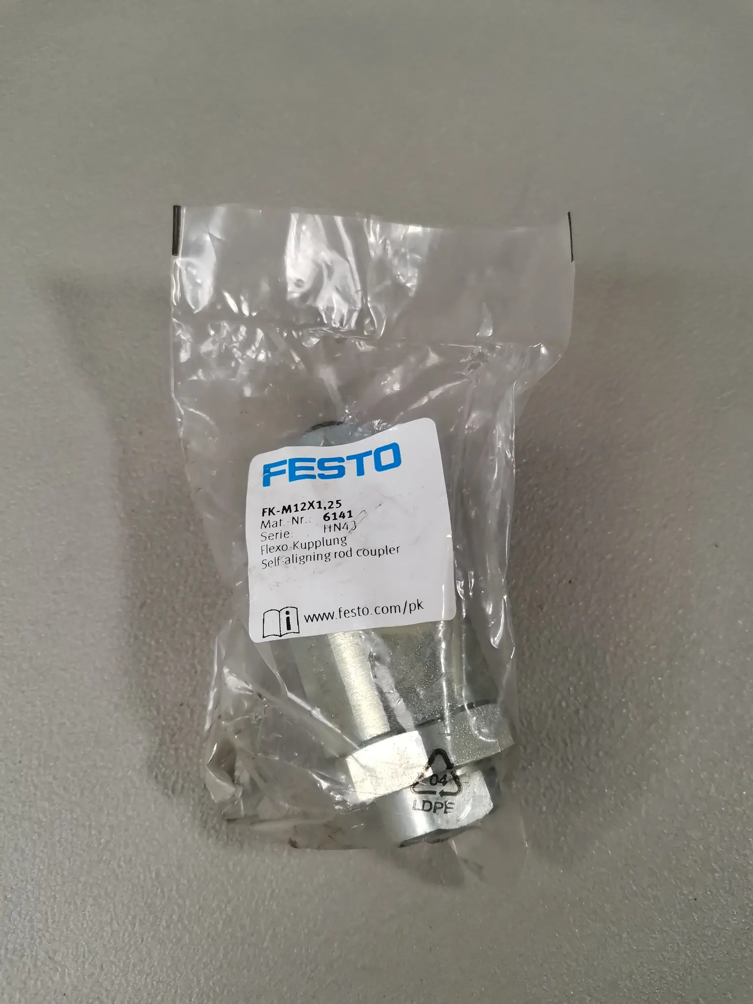 Produktfoto 1 von Festo 6141 FK-M12x1,25 NEU OVP