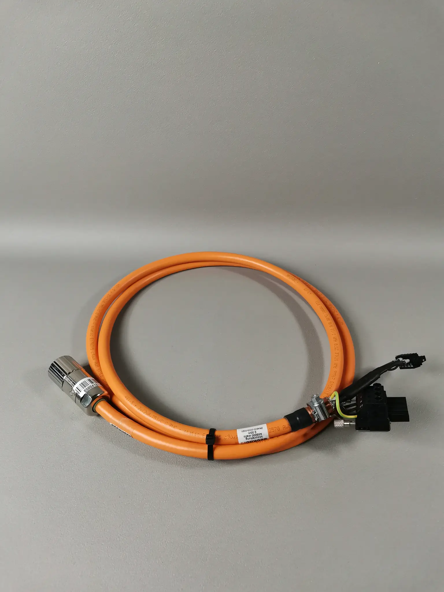 Produktfoto 1 von Beckhoff ZK4500-0003-0020 AX5000 static 2m NEU