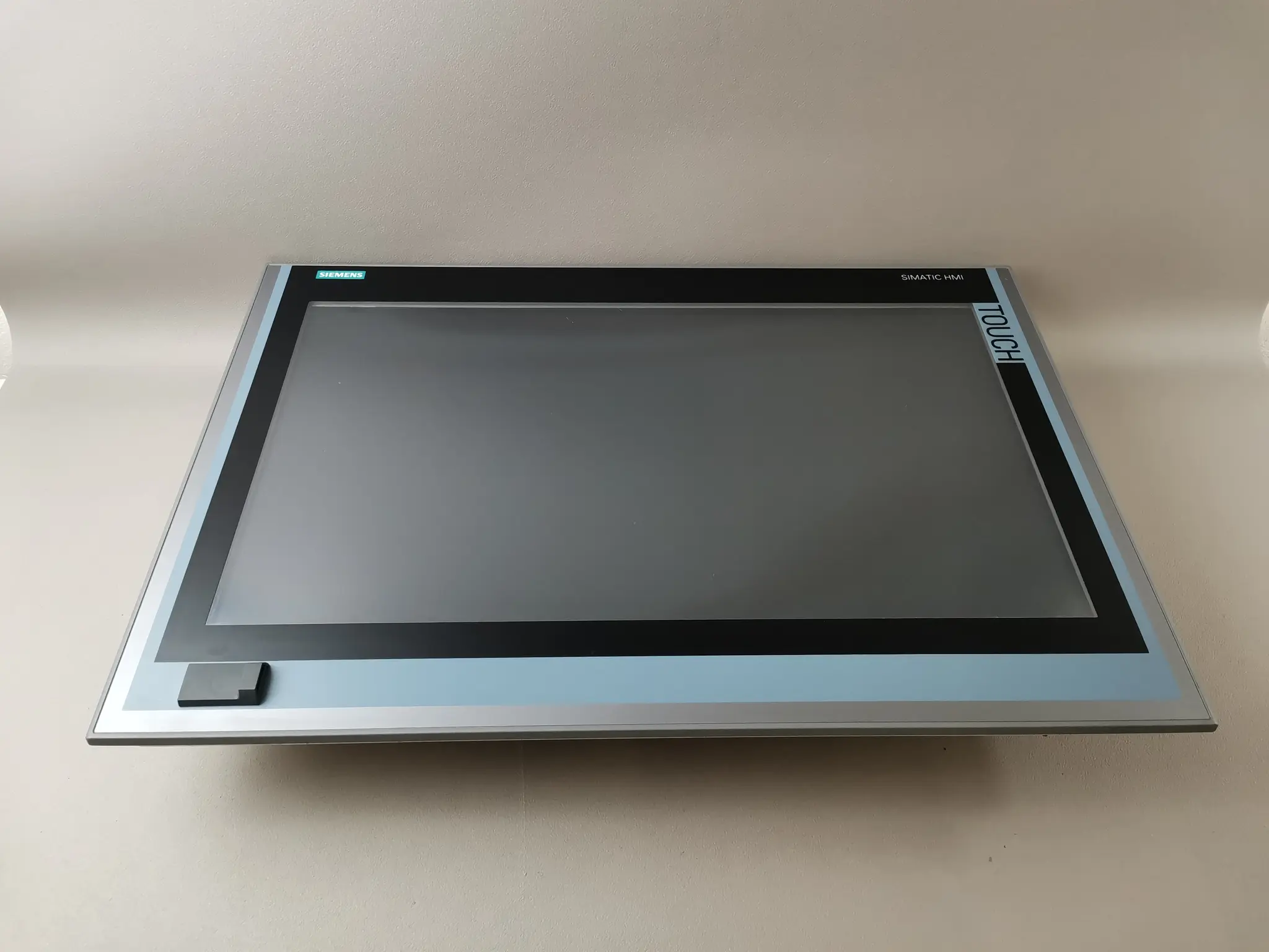 Produktfoto 1 von Siemens 6AV7240-3EC07-0HA0