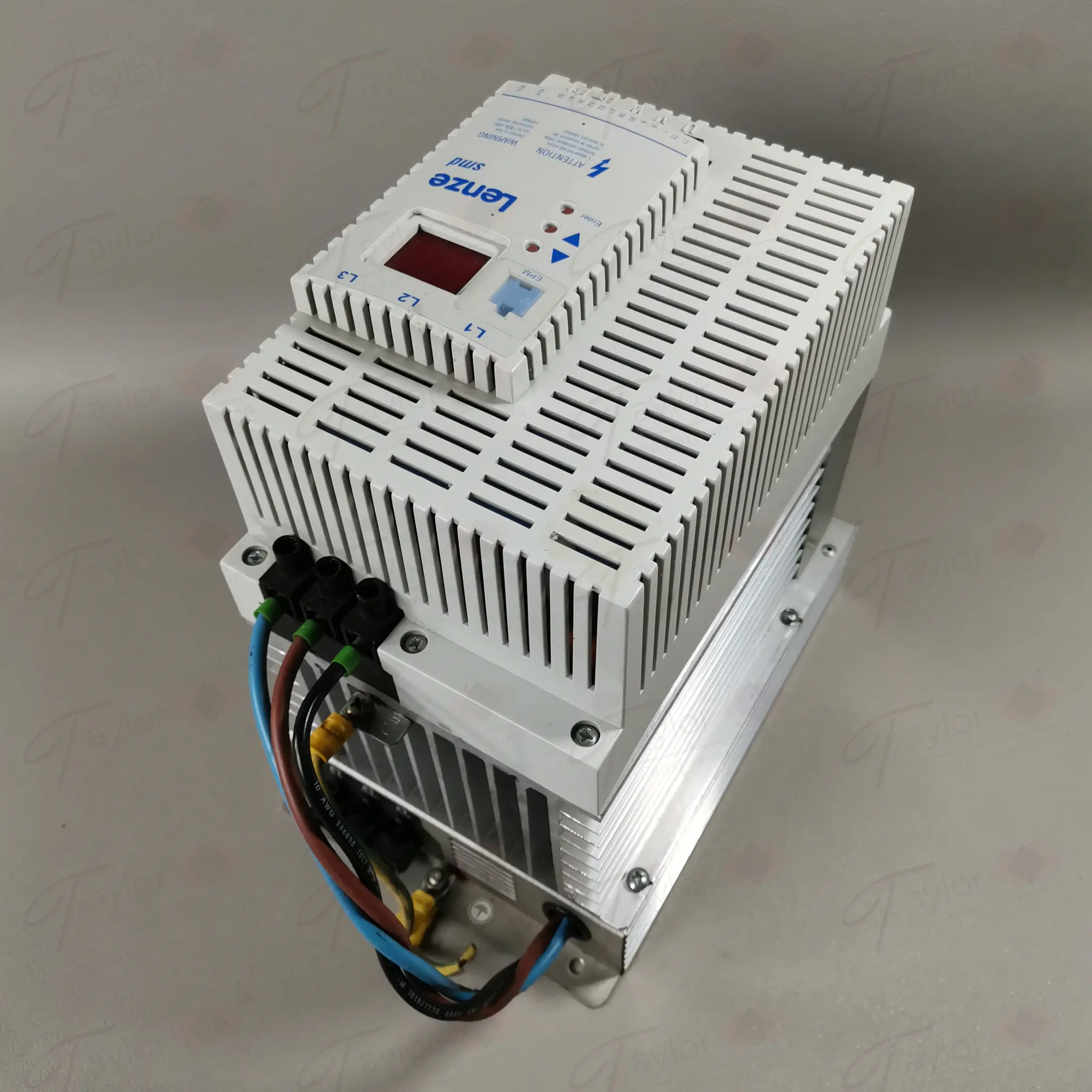 Produktfoto 1 von Lenze ESMD752L4TXA