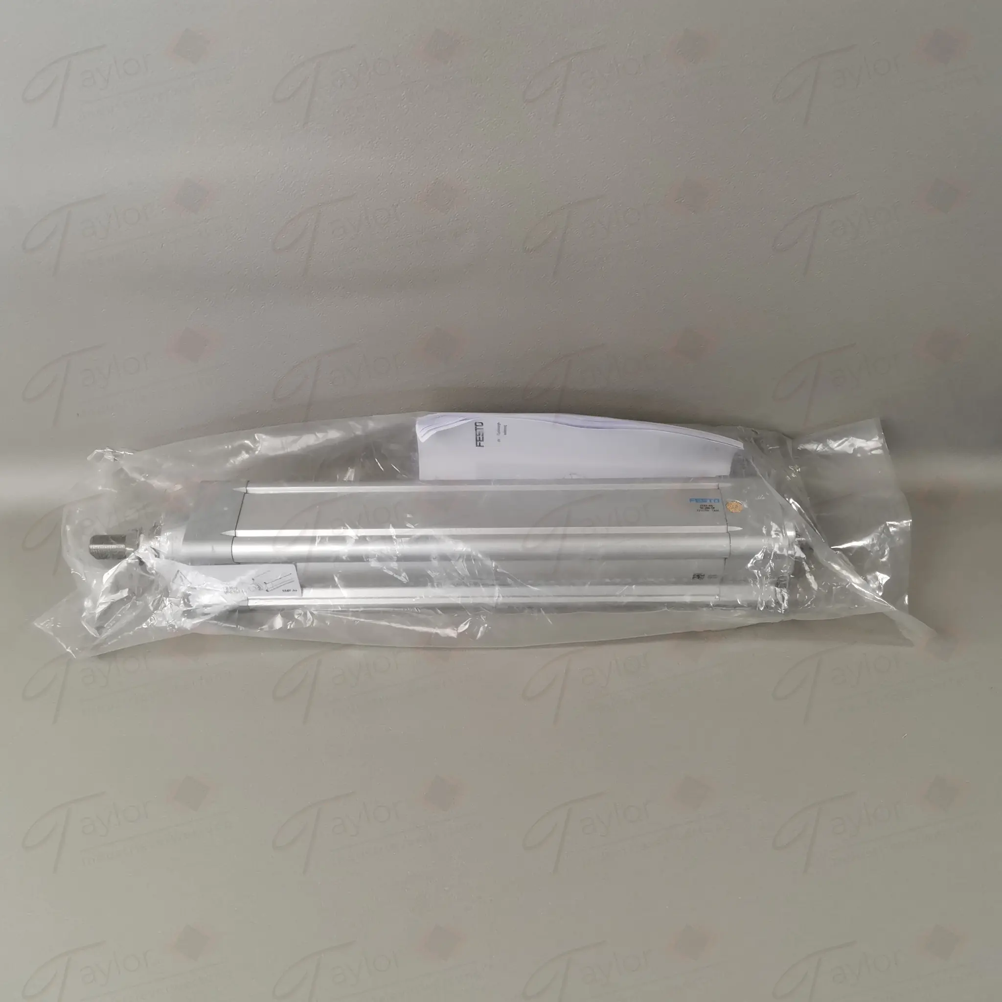 Produktfoto 1 von Festo 2215386 ESBF-BS-50-200-5P NEU in OVP