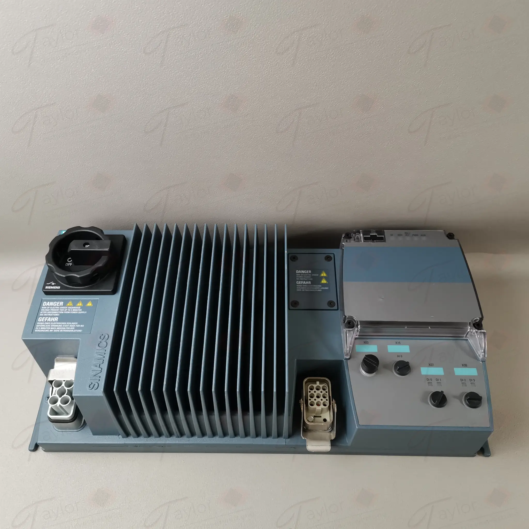 Produktfoto 1 von Siemens 6SL3511-1PE23-0AM0 / 6SL3 511-1PE23-0AM0
