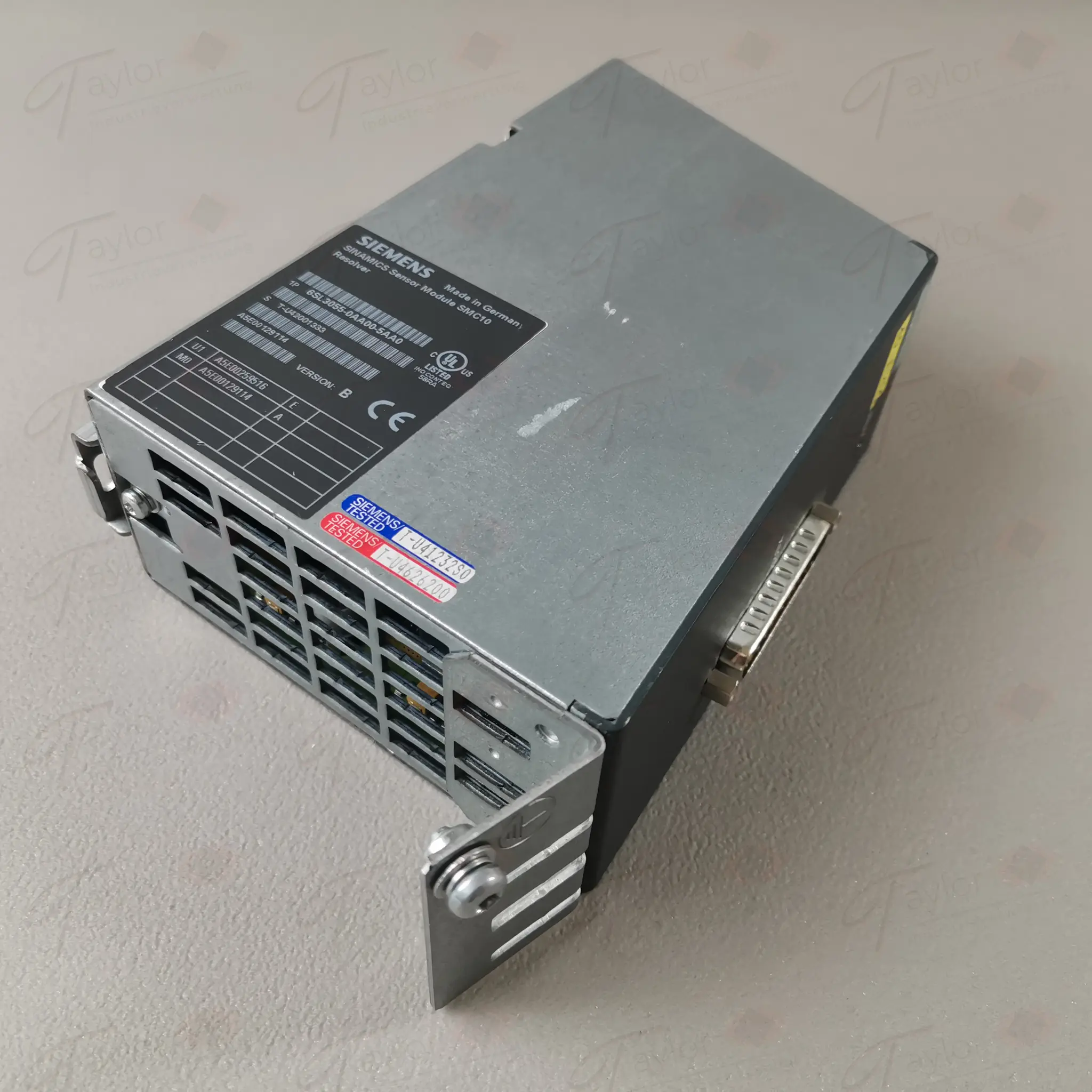 Produktfoto 1 von Siemens 6SL3055-0AA00-5AA0 / 6SL3 055-0AA00-5AA0